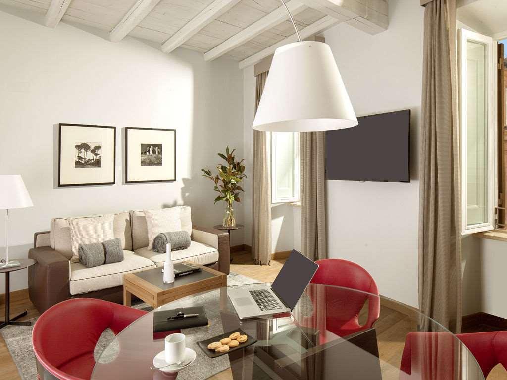 Palazzo Scanderbeg 4* Rome