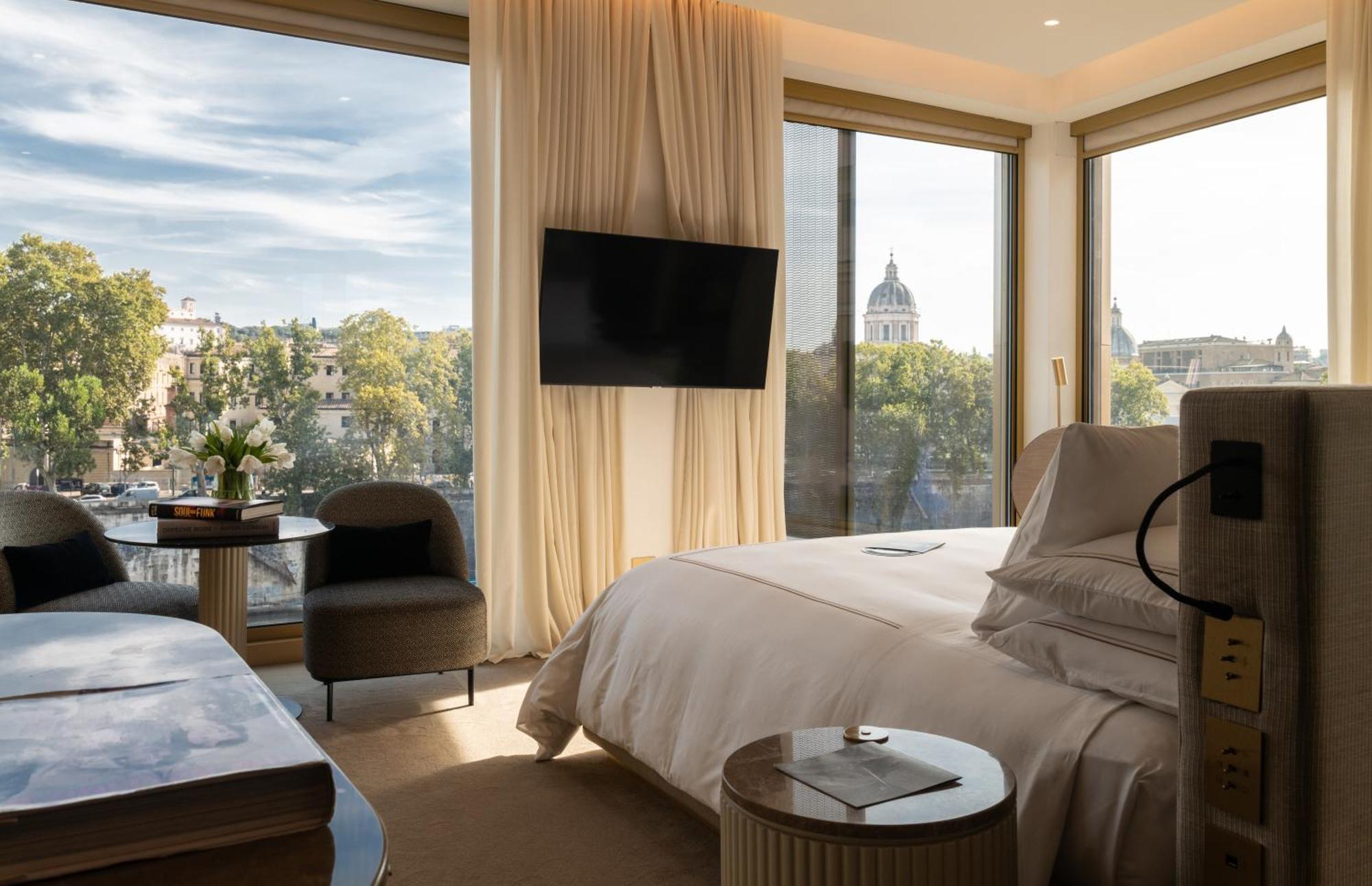 The First Musica - Preferred & Hotel Rome