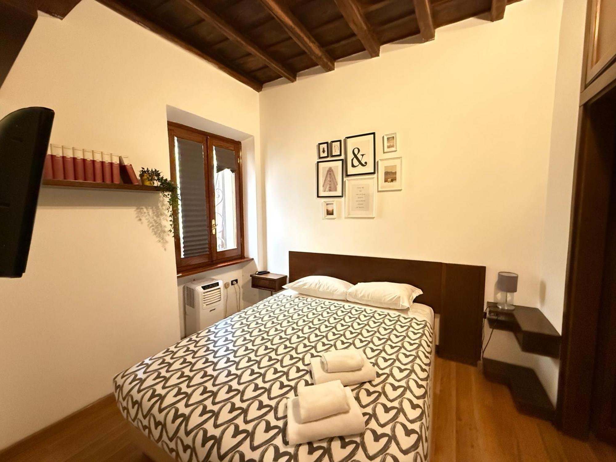 Lovelyapt Pantheon Roma
