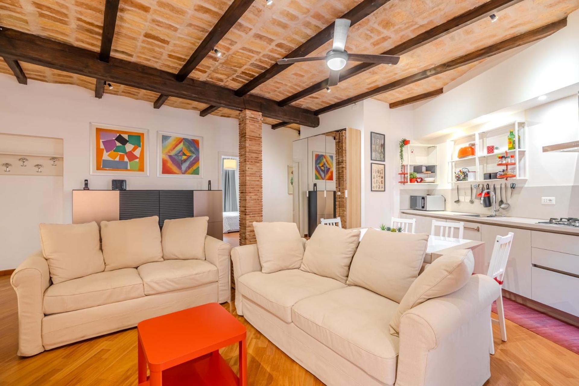Charme E Stile A Via Foscolo Apartment Rome