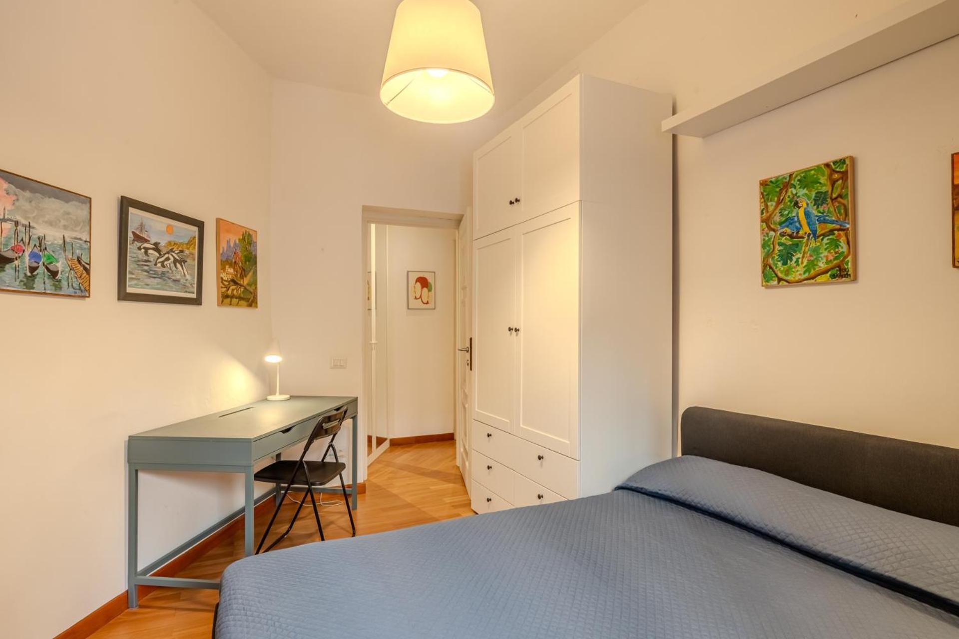 Apartment Charme E Stile A Via Foscolo Rome
