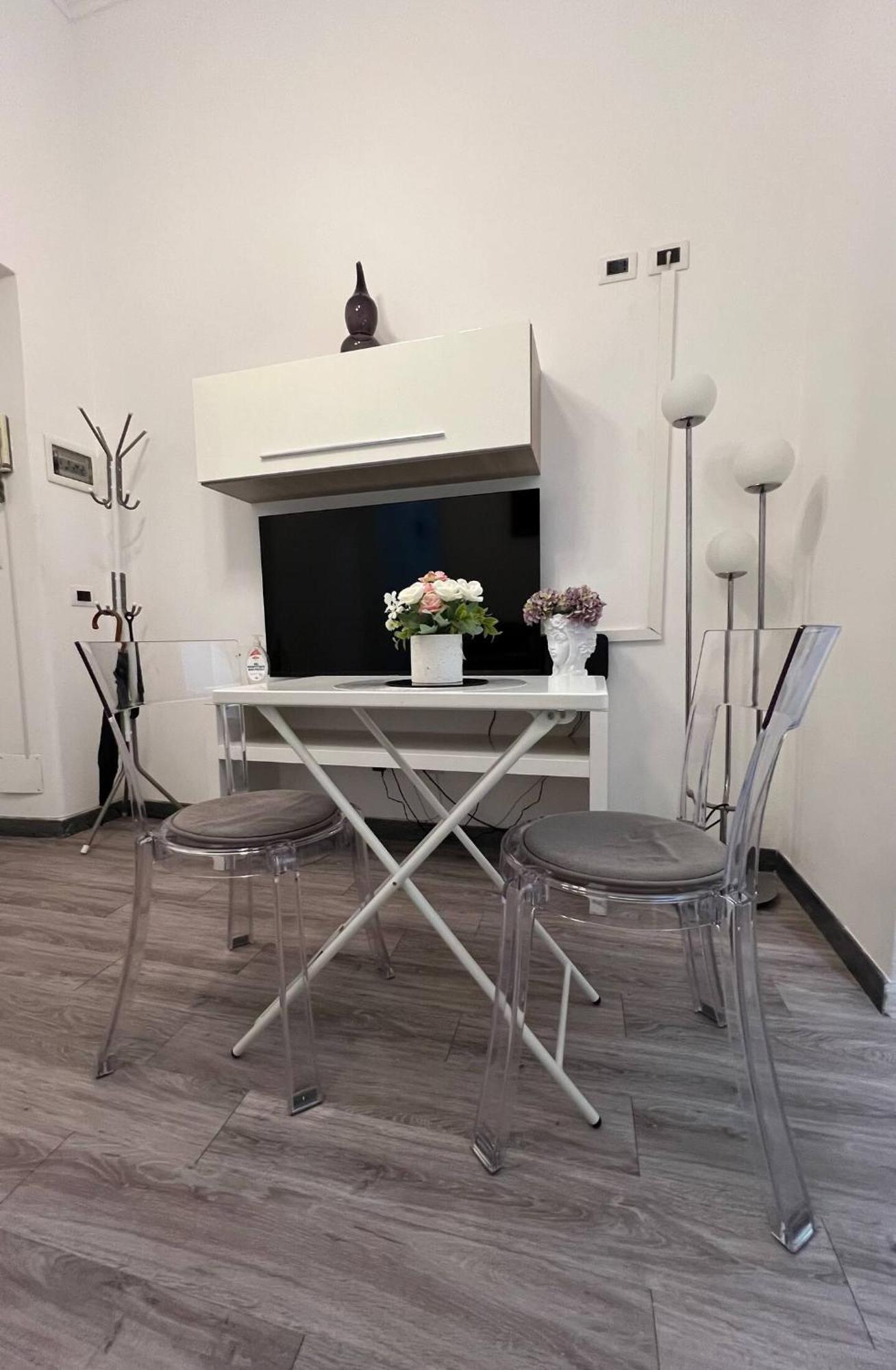 Cairoli 1 House G&b Colisee Holiday home