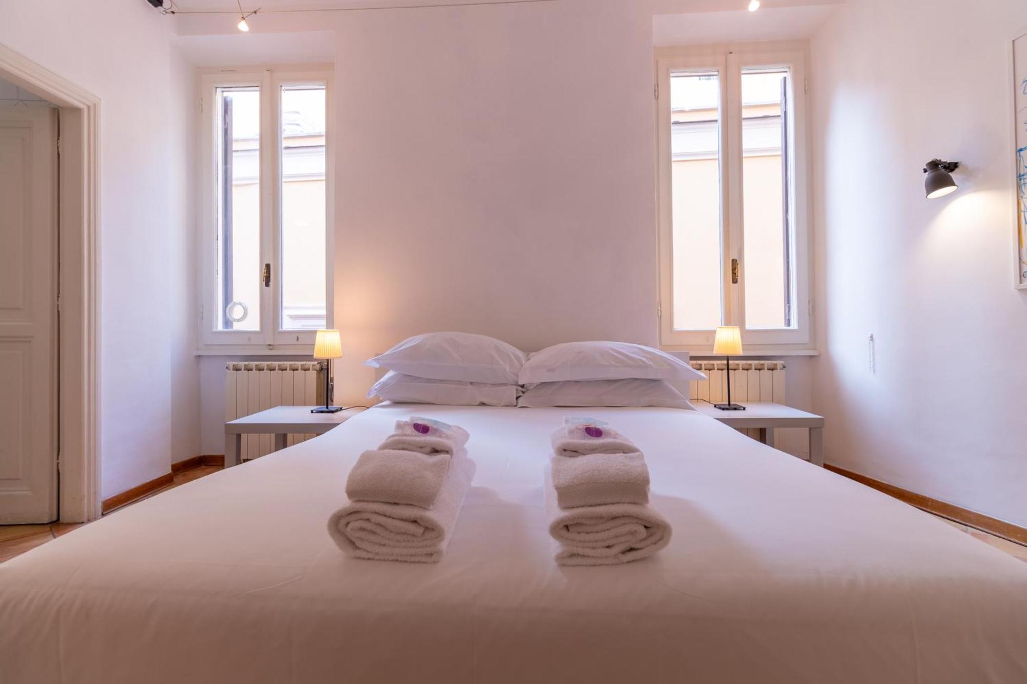 Apartment Attico Minerva Con Due Terrazze Rome