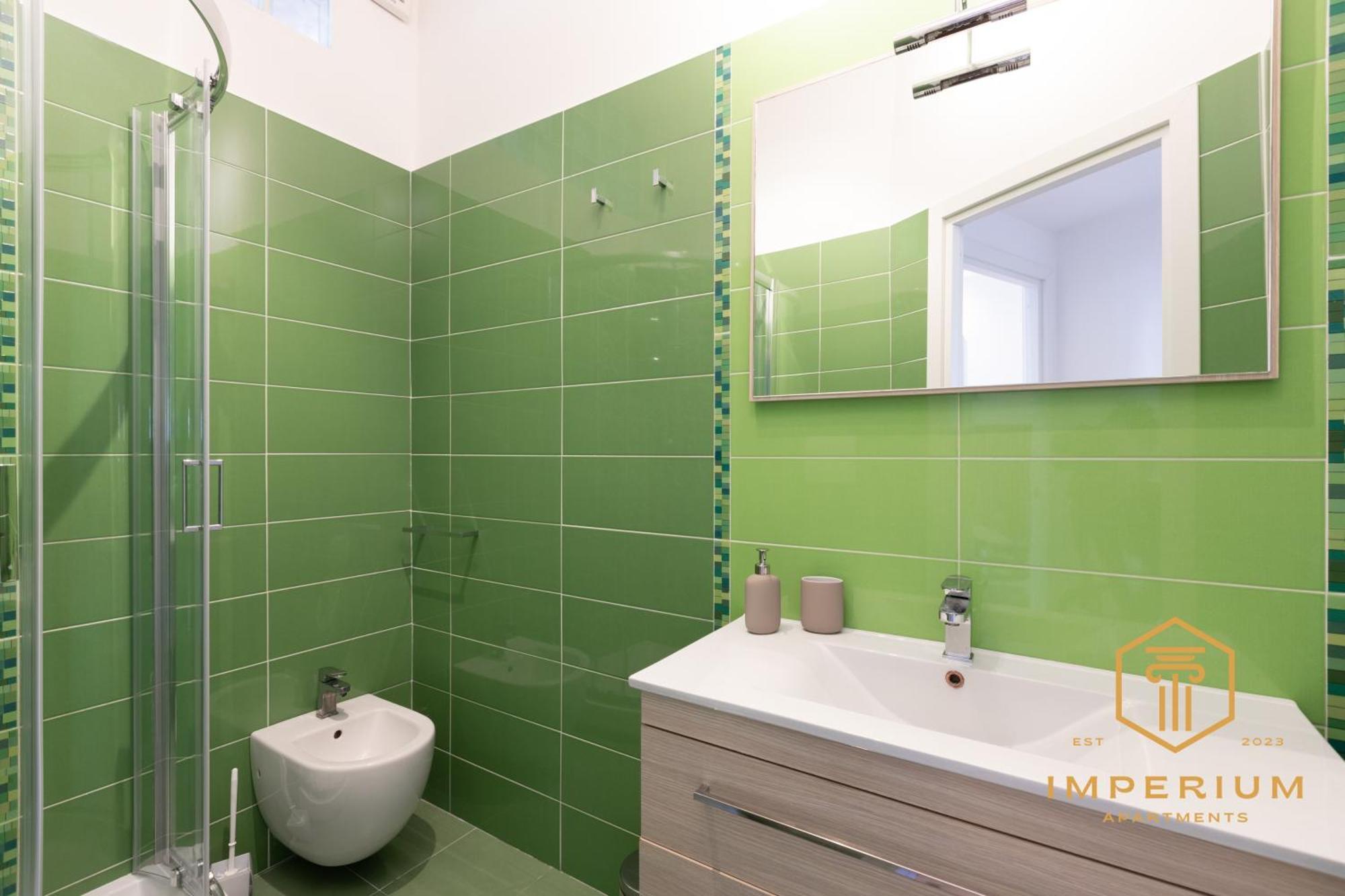 Imperium Deluxe - 300mt To Metro B, 3 Bedrooms, Panoramic View, A-c Roma