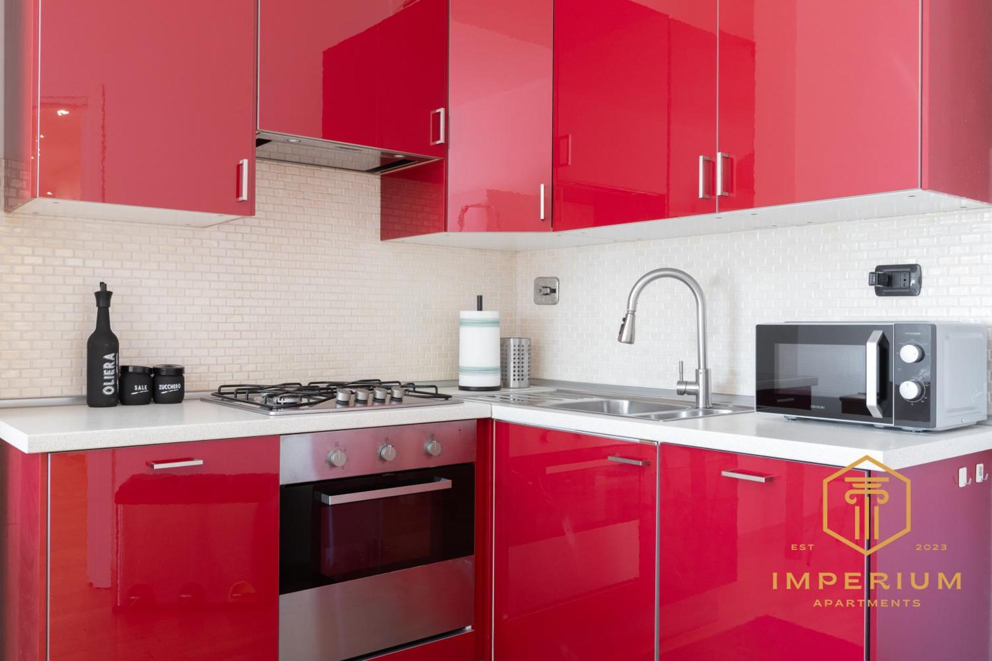 Imperium Deluxe - 300mt To Metro B, 3 Bedrooms, Panoramic View, A-c * Roma