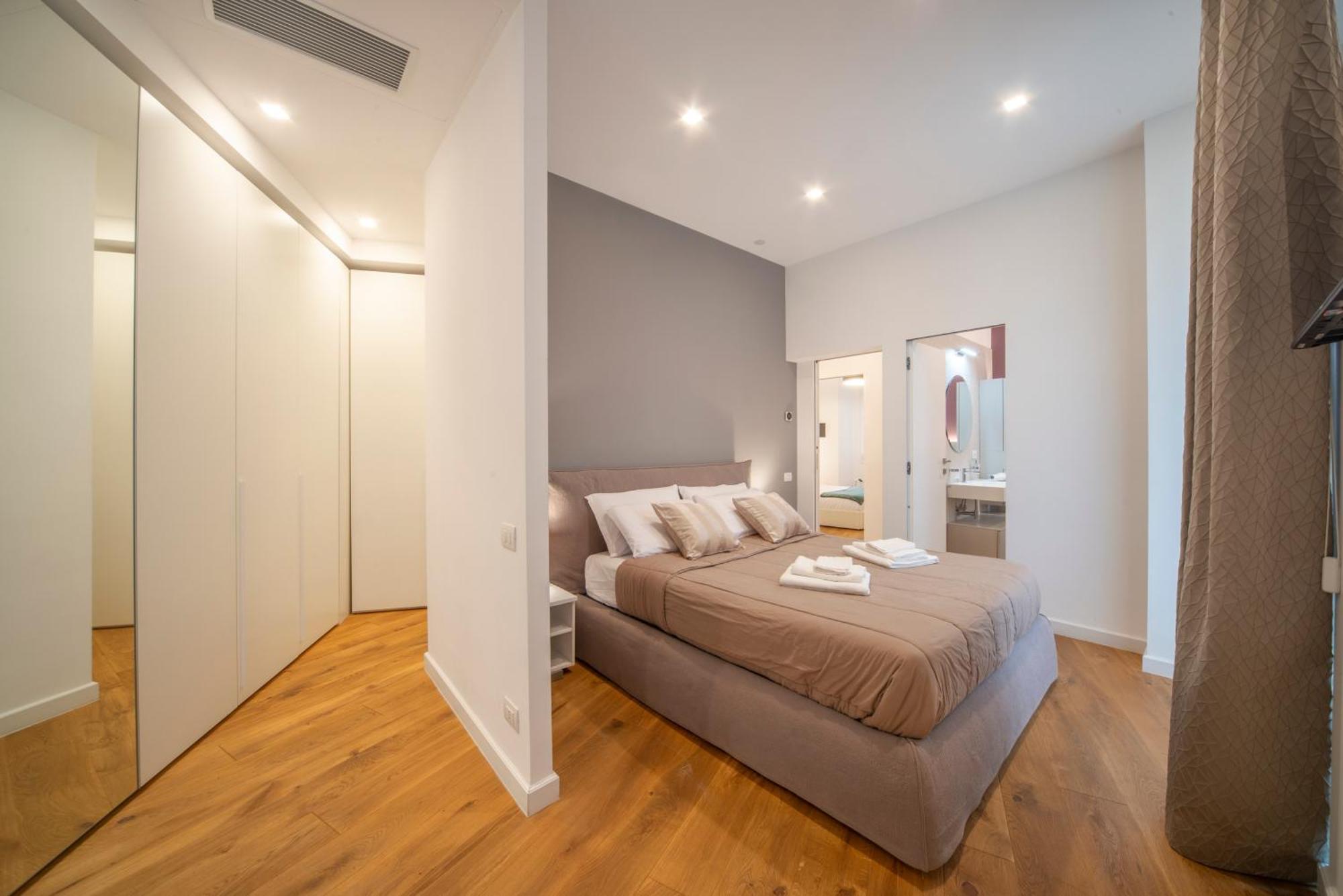 Apartment Colosseo A 900 M - Circo Massimo - Aventino Licinia Luxury Rome