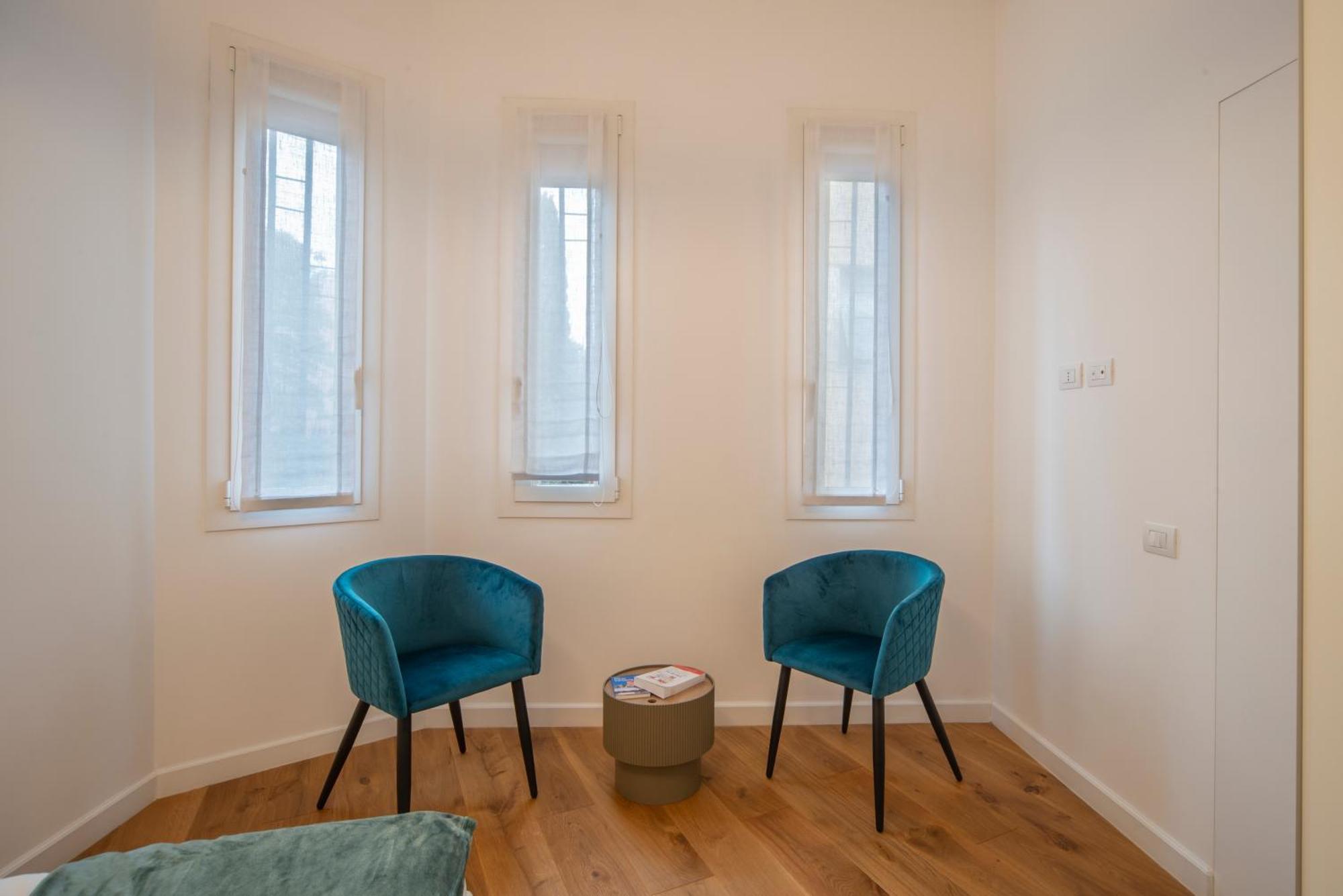 Apartment Colosseo A 900 M - Circo Massimo - Aventino Licinia Luxury *