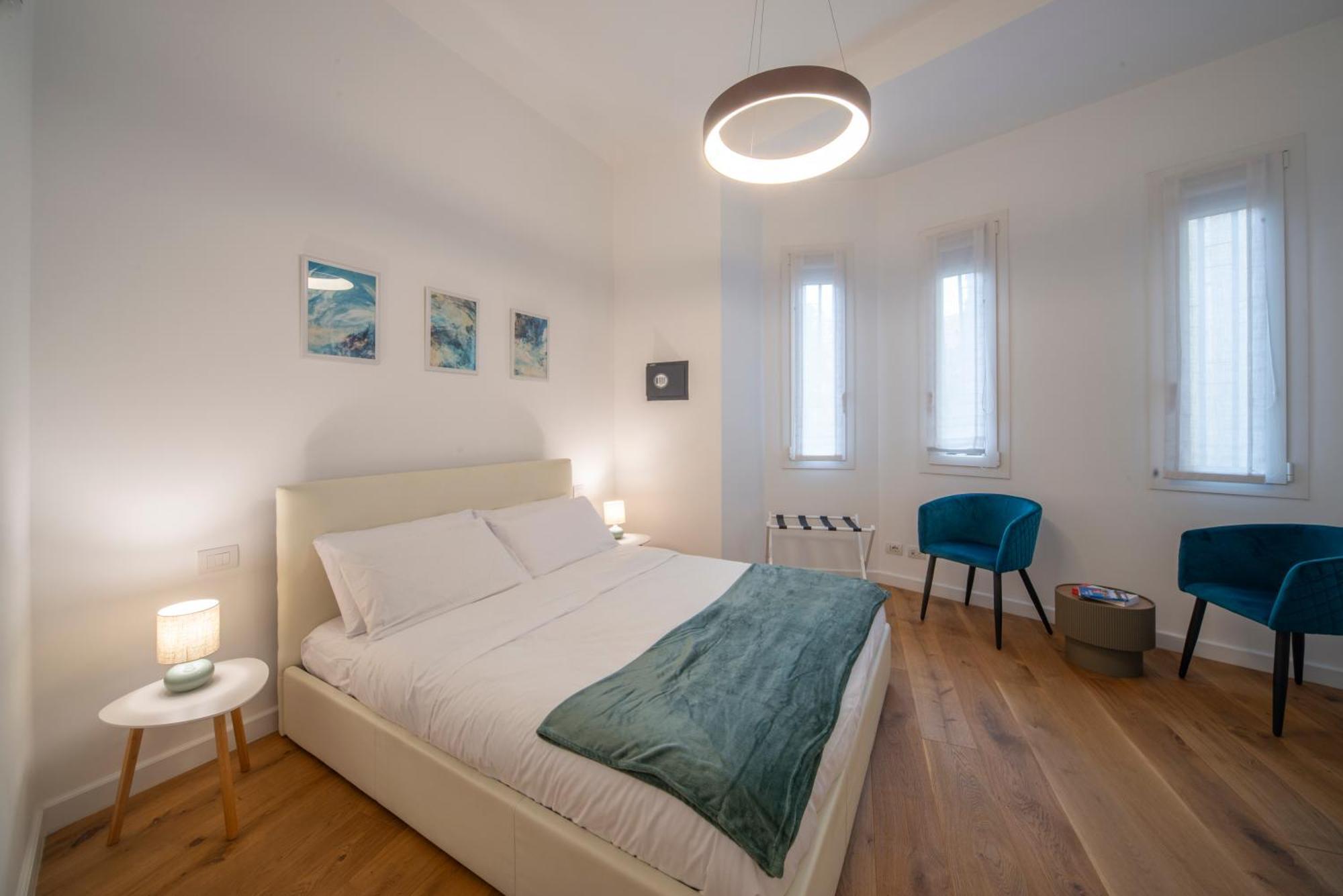 Colosseo A 900 M - Circo Massimo - Aventino Licinia Luxury Apartment Rome