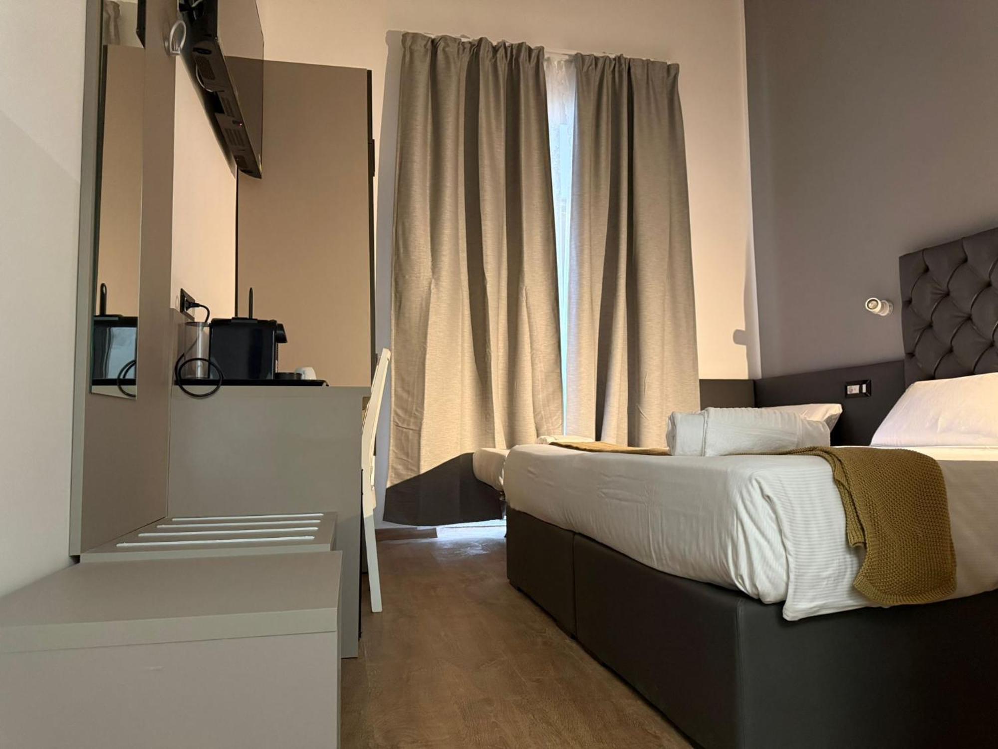 Conte 2* Rome