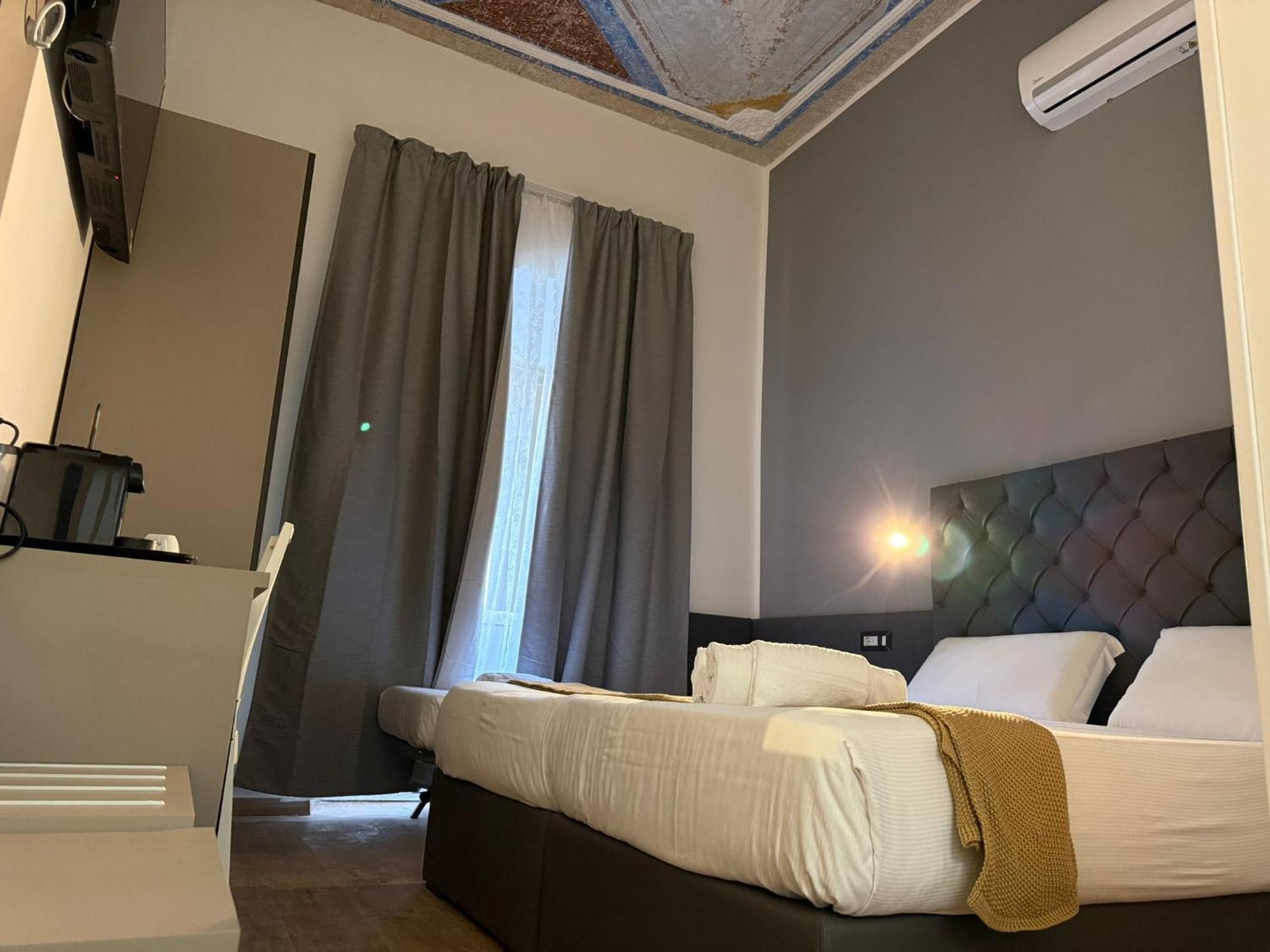Conte 2* Rome