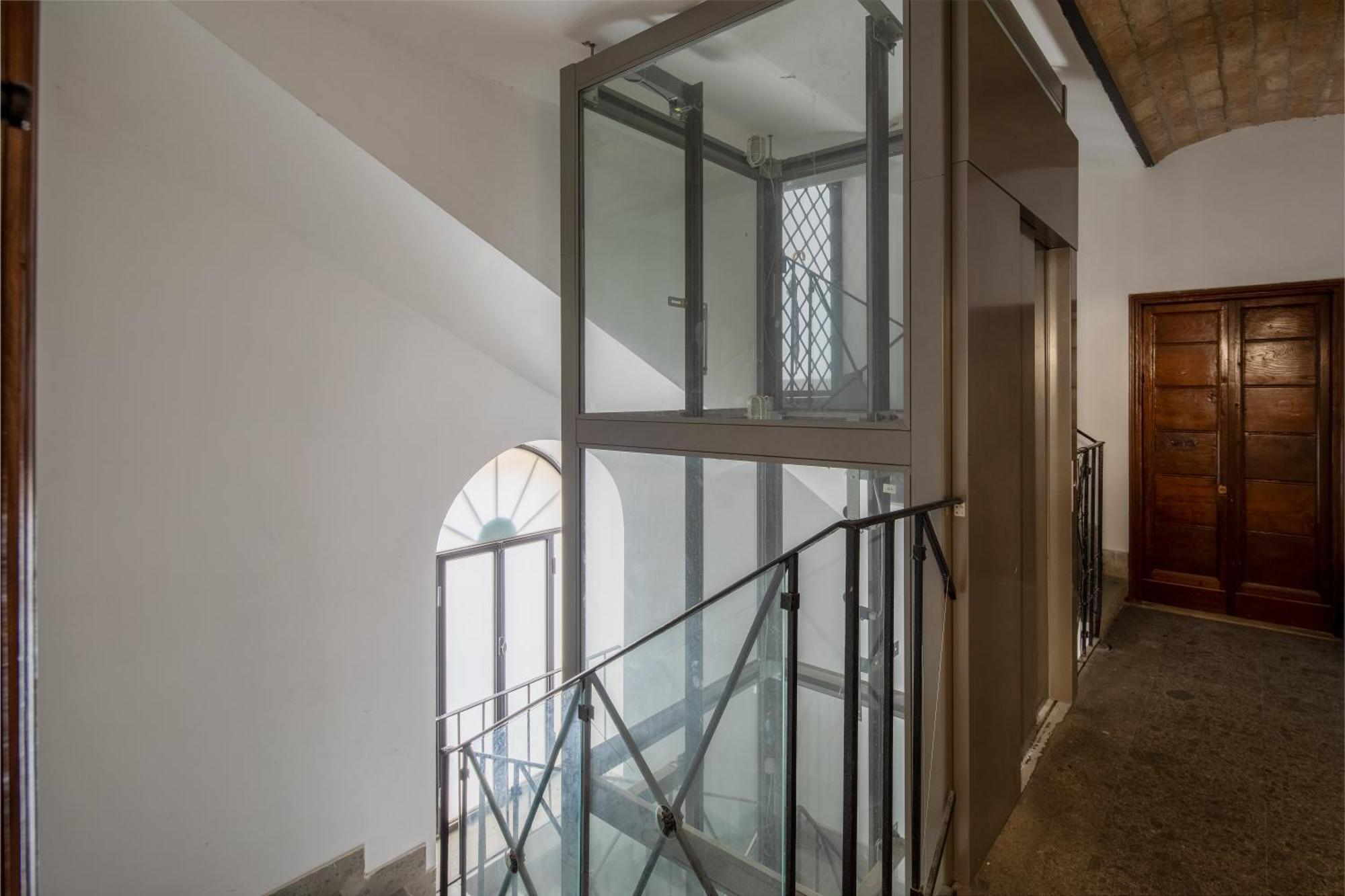 Colosseo Flats And Penthouse Rome