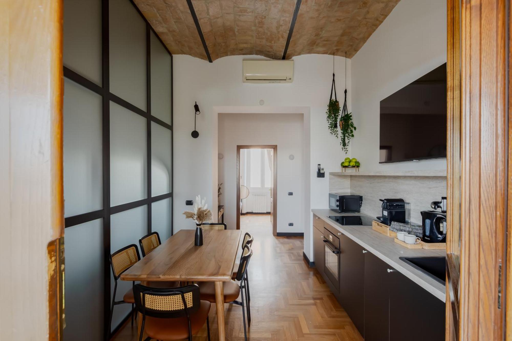 Colosseo Flats And Penthouse Apartment Rome