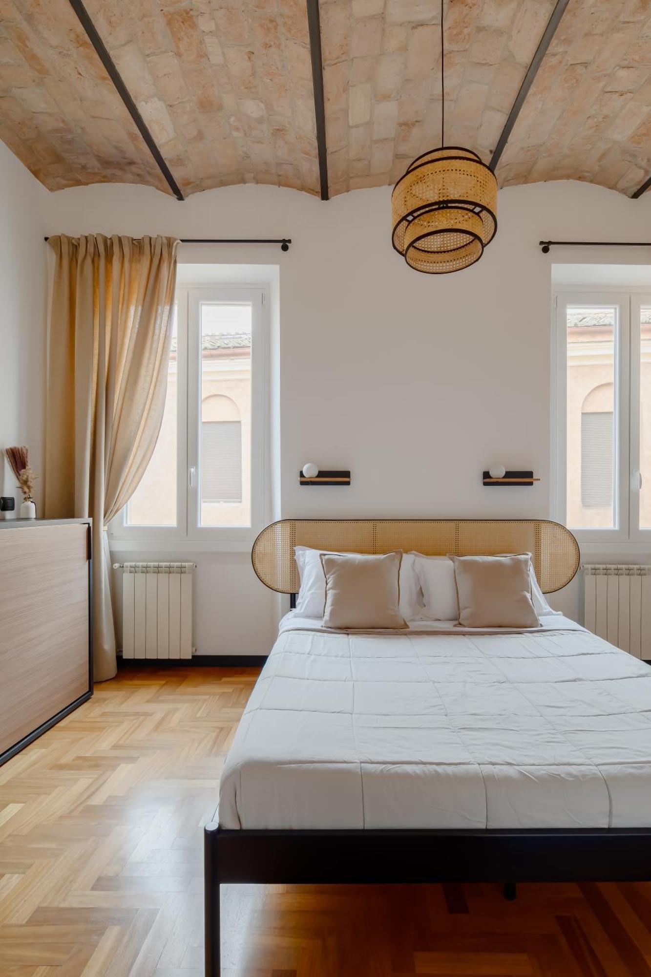 Colosseo Flats And Penthouse Apartment