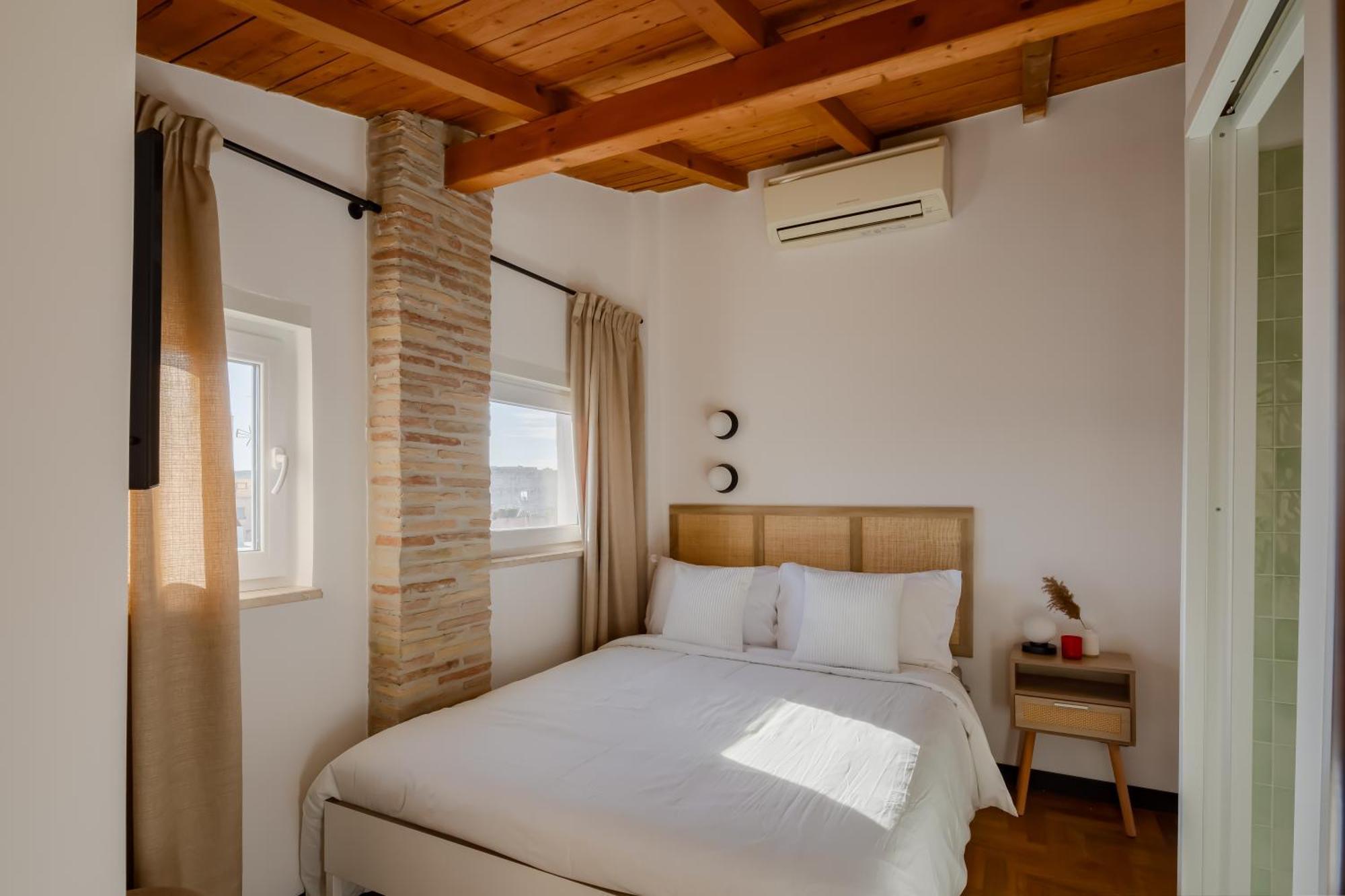 Colosseo Flats And Penthouse Apartment *