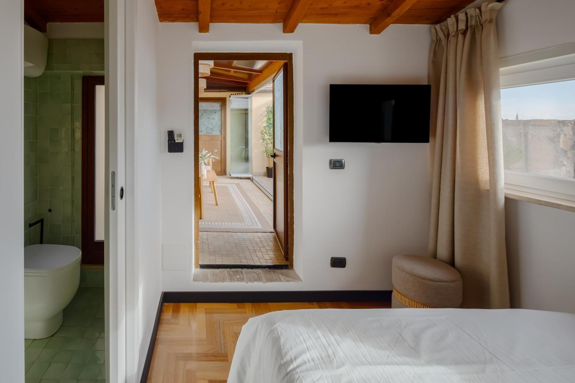 Colosseo Flats And Penthouse Apartment *