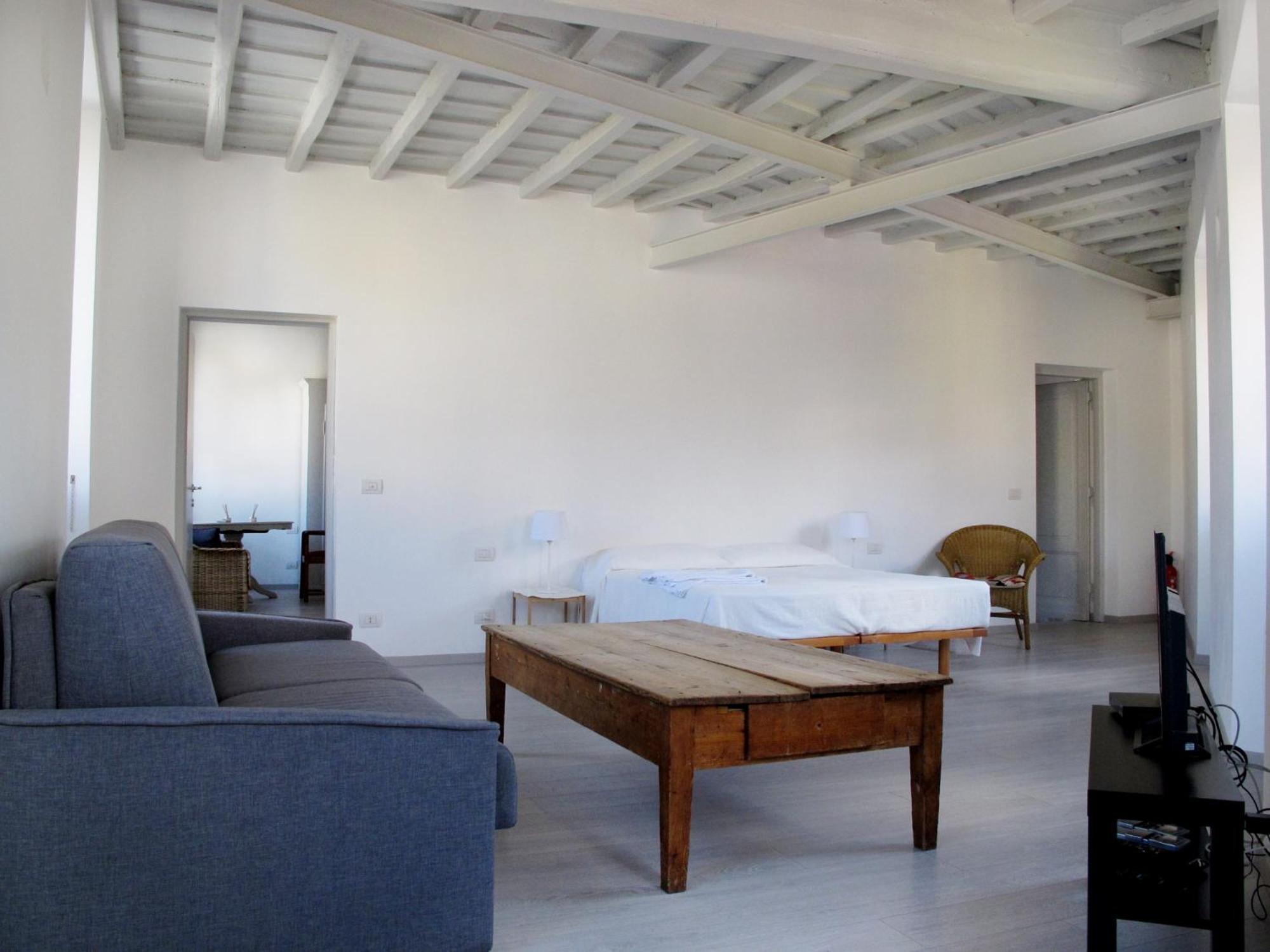 Spacious, Modern, Bright Apartment, Near Piazza Navona! * Rome