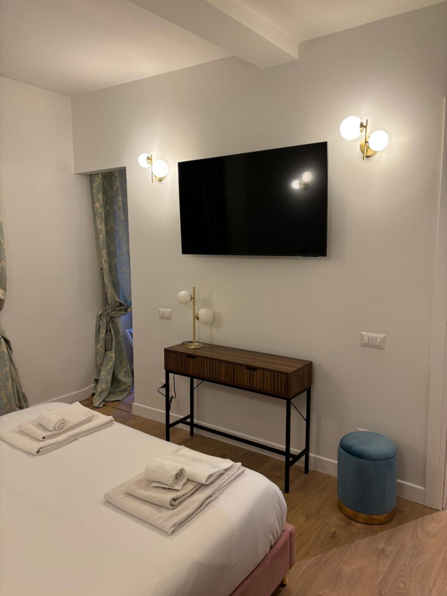 Paolina Place Rome