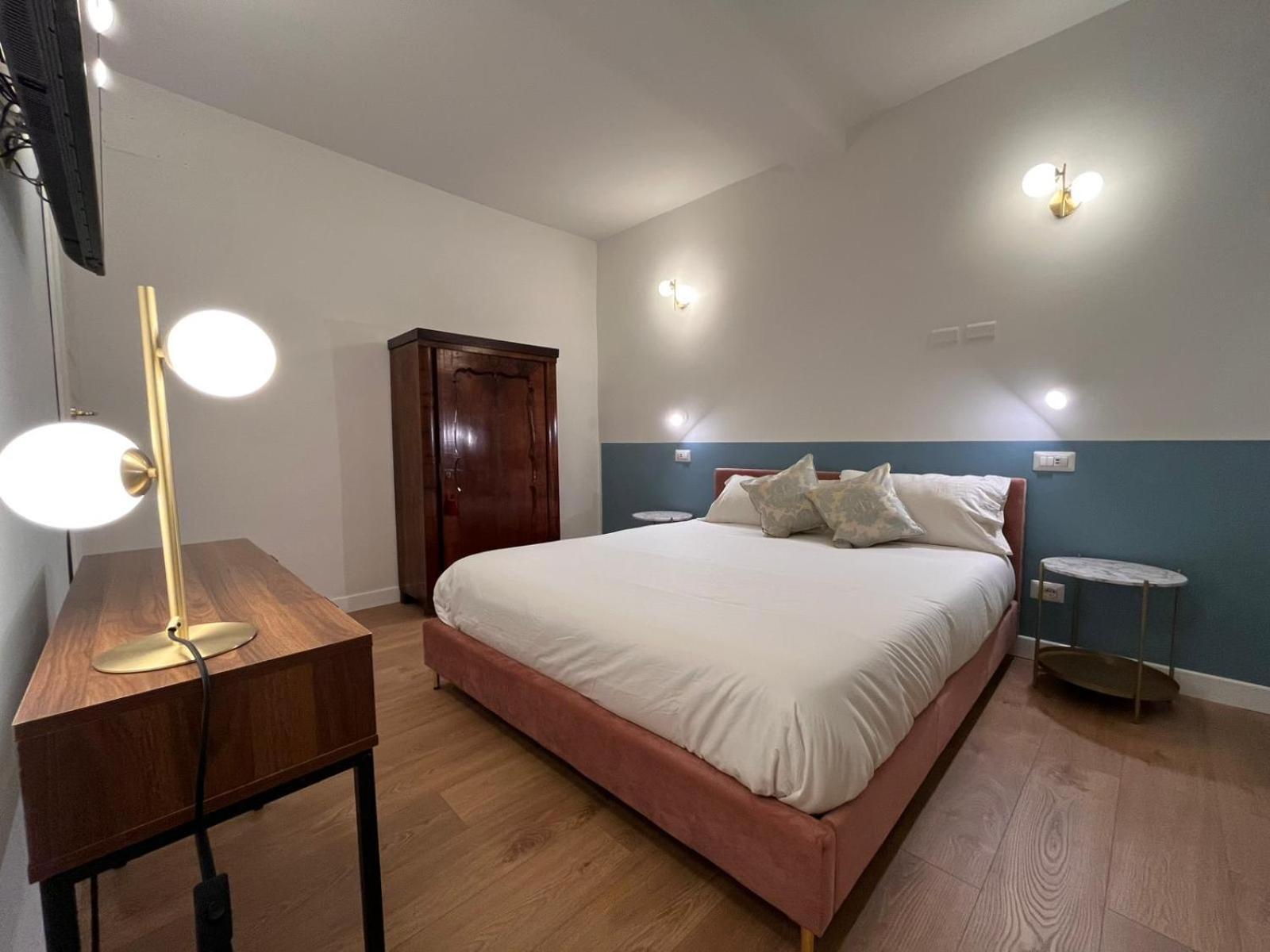 Paolina Place * Rome
