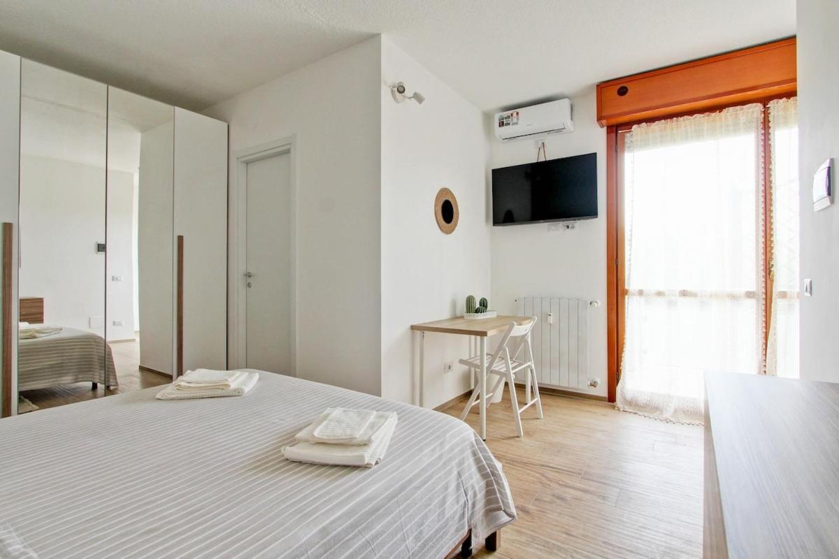 Eur Torrino Apartment, Vicino La Stazione Metro Tor Di Valle Apartment