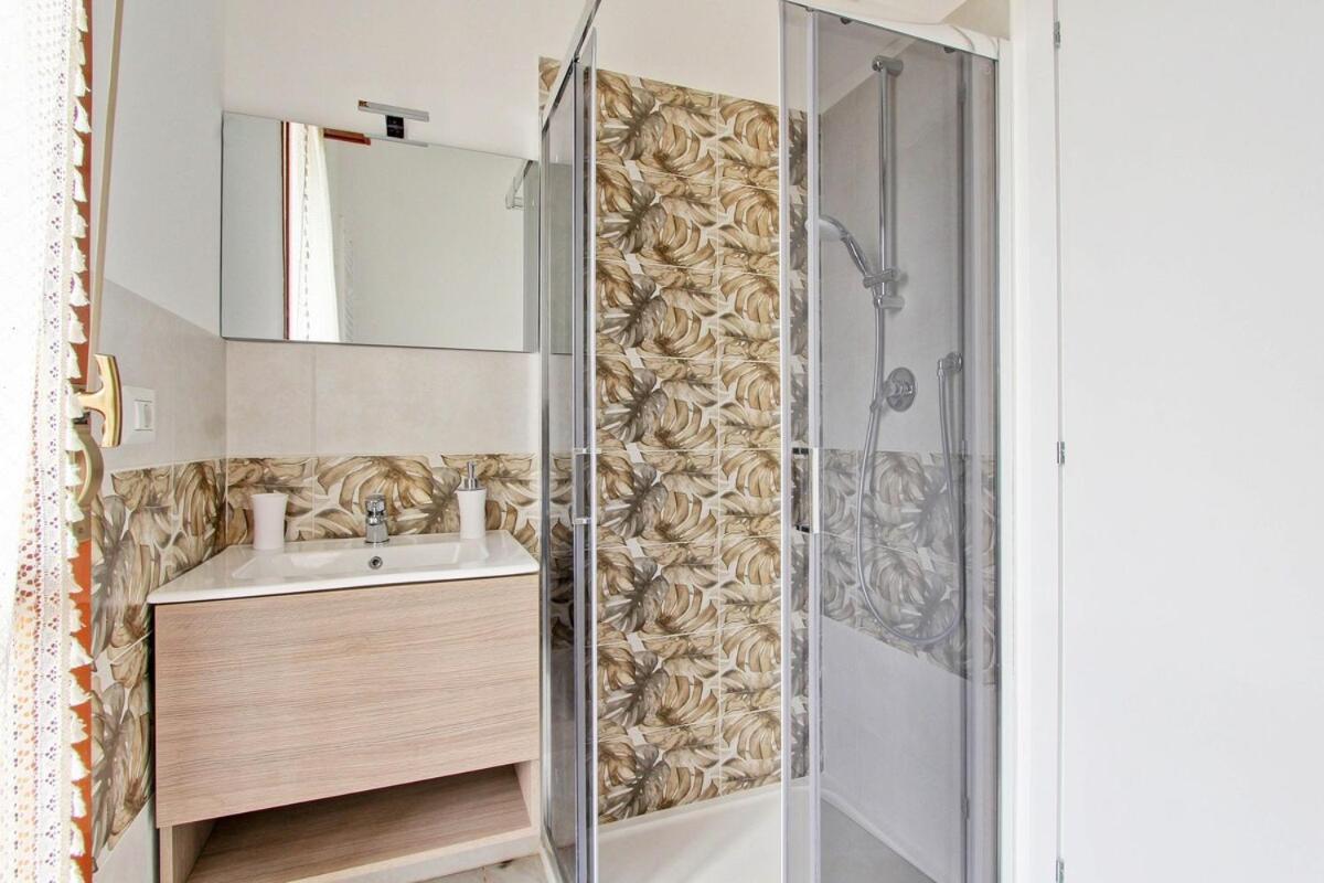 Eur Torrino Apartment, Vicino La Stazione Metro Tor Di Valle *