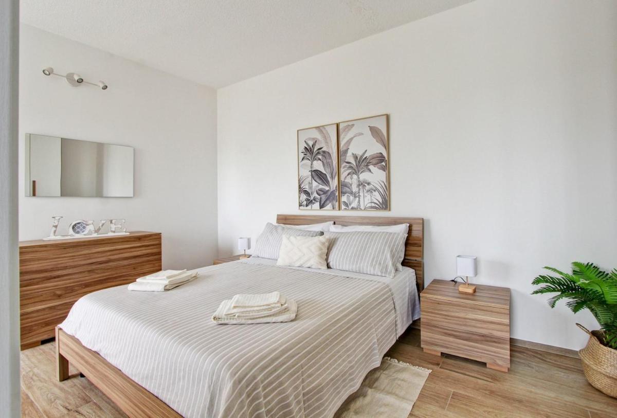 Eur Torrino Apartment, Vicino La Stazione Metro Tor Di Valle Rome