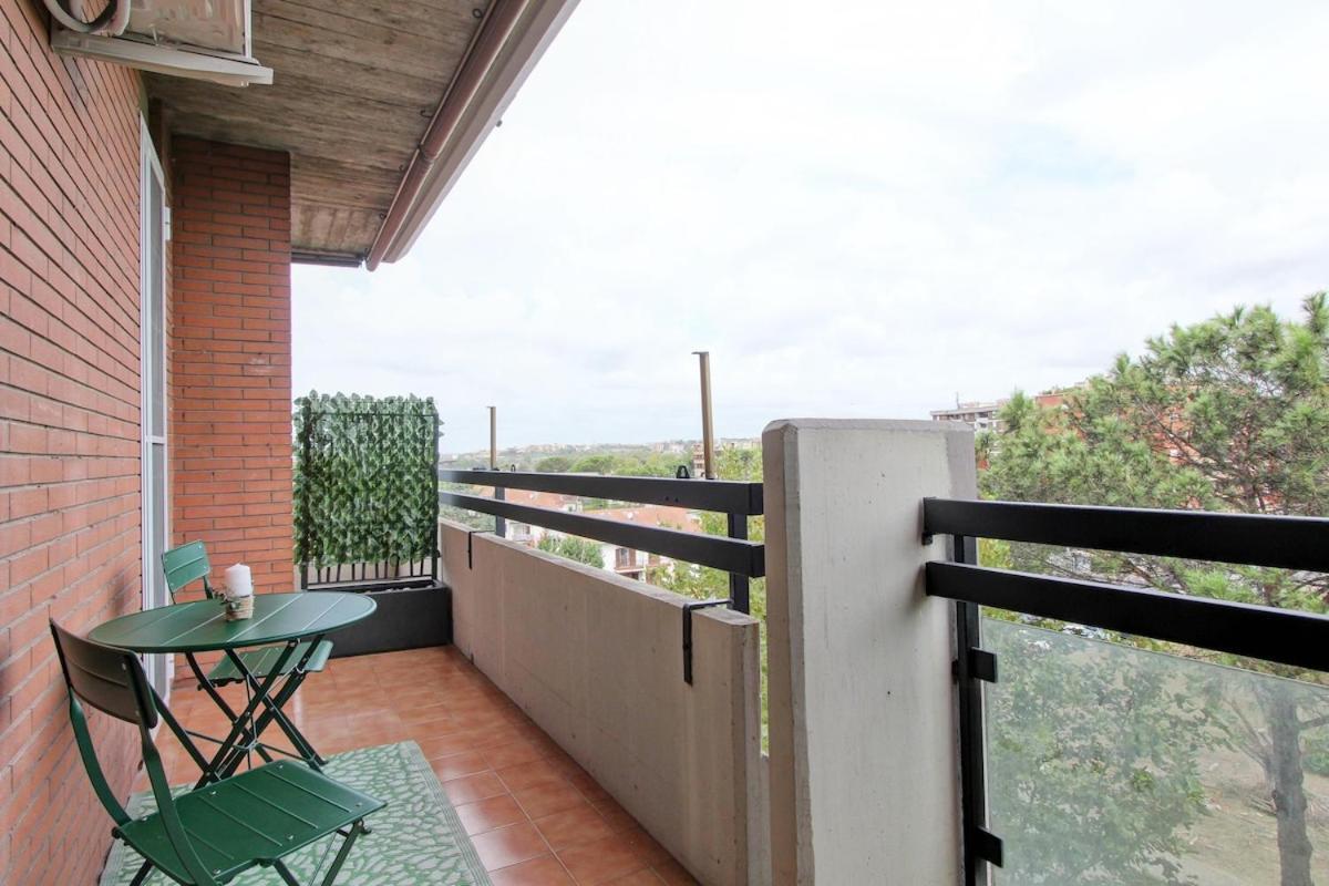 Apartment Eur Torrino Apartment, Vicino La Stazione Metro Tor Di Valle Rome