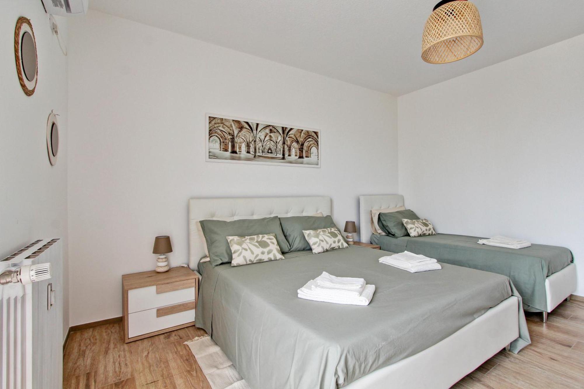 Eur Torrino Apartment, Vicino La Stazione Metro Tor Di Valle *