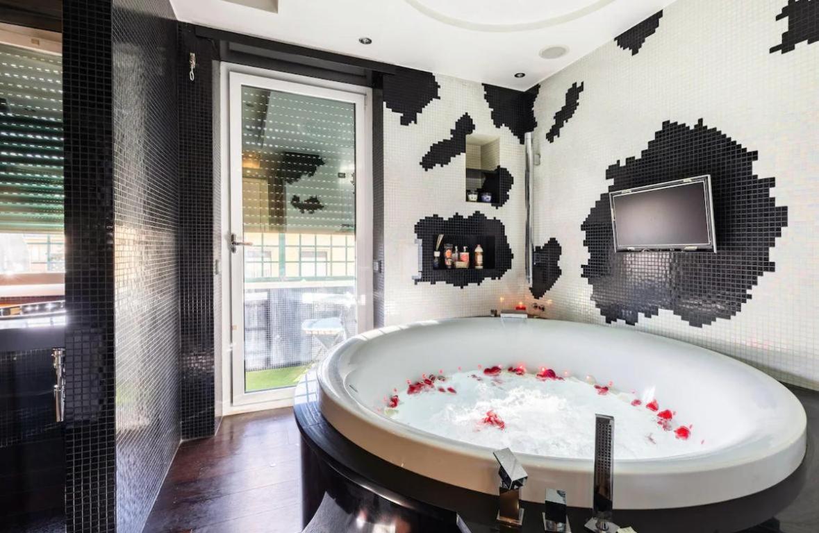 Luxury 250mt For Lovers Rome