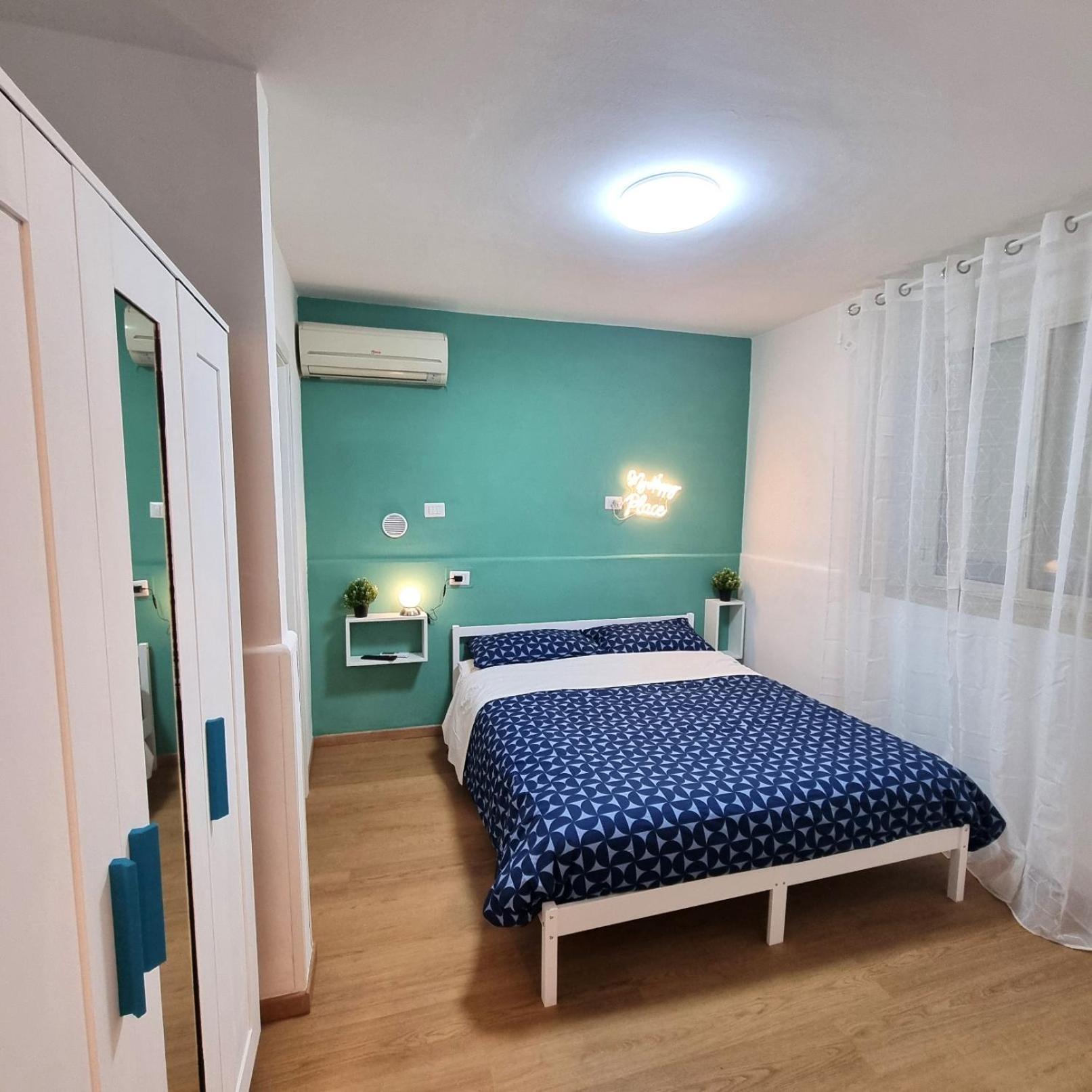 Apartment Happy House Tiburtina Rome