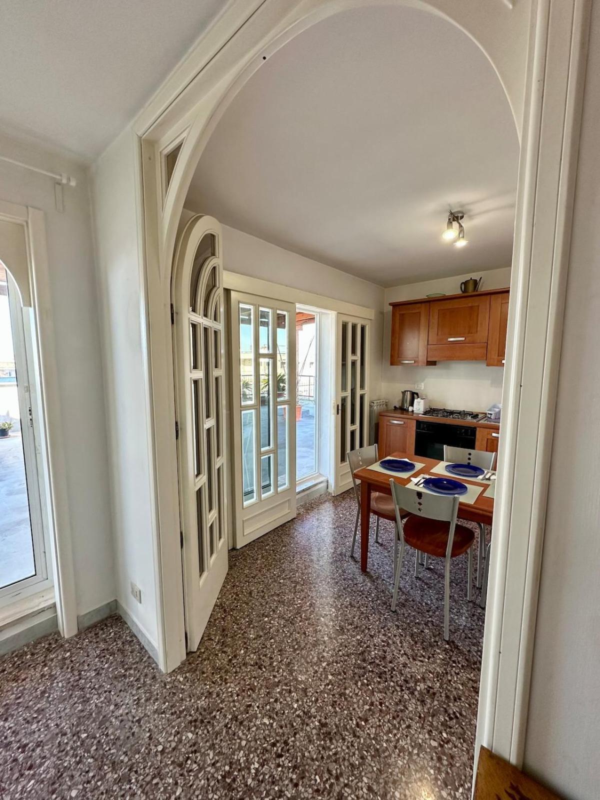 Grazioso Attico Vicino Al Parco Degli Acquedotti Apartment *