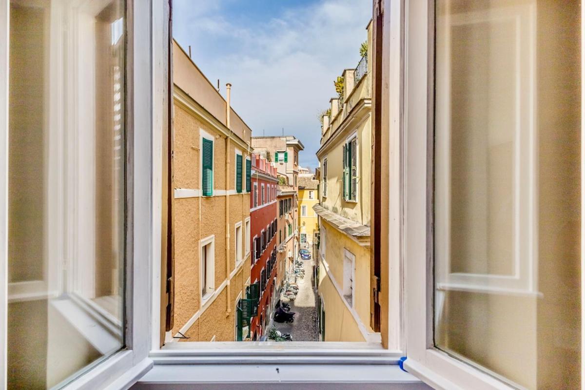 Design And Cozy In Trastevere Apartment Rome