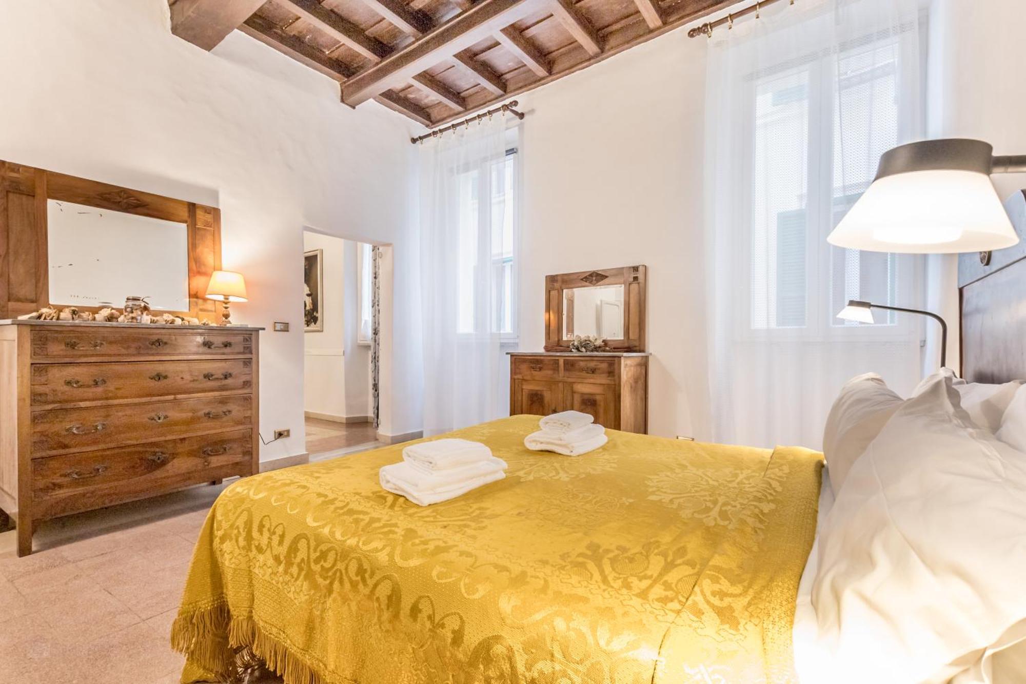 Casa Iside * Rome