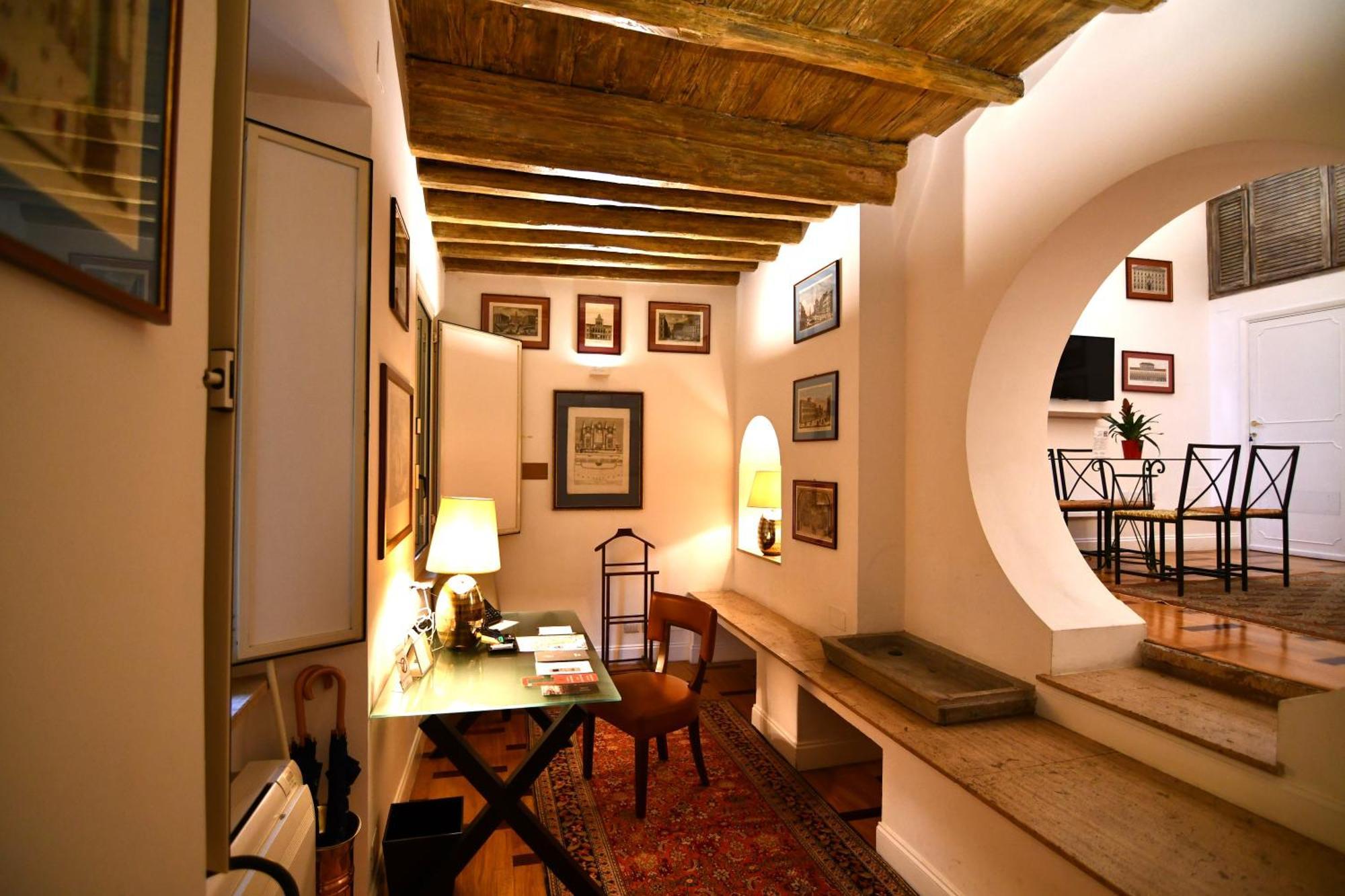 Aparthotel Babuino 79