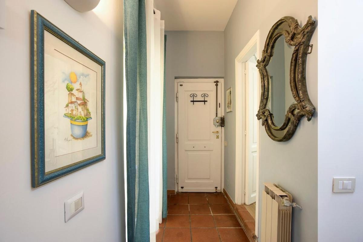 Specchi Loft - In The Heart Of Apartment