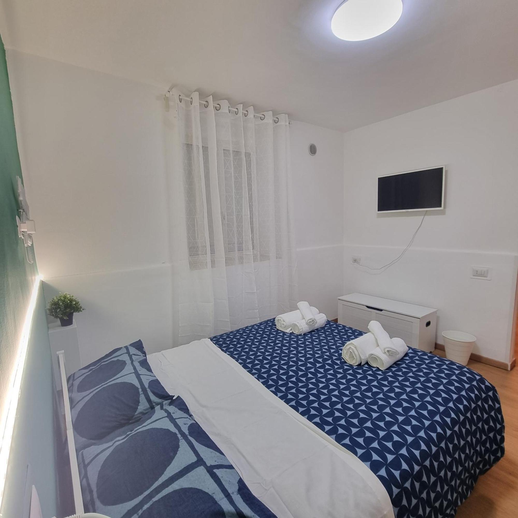 Happy House Tiburtina Apartment *