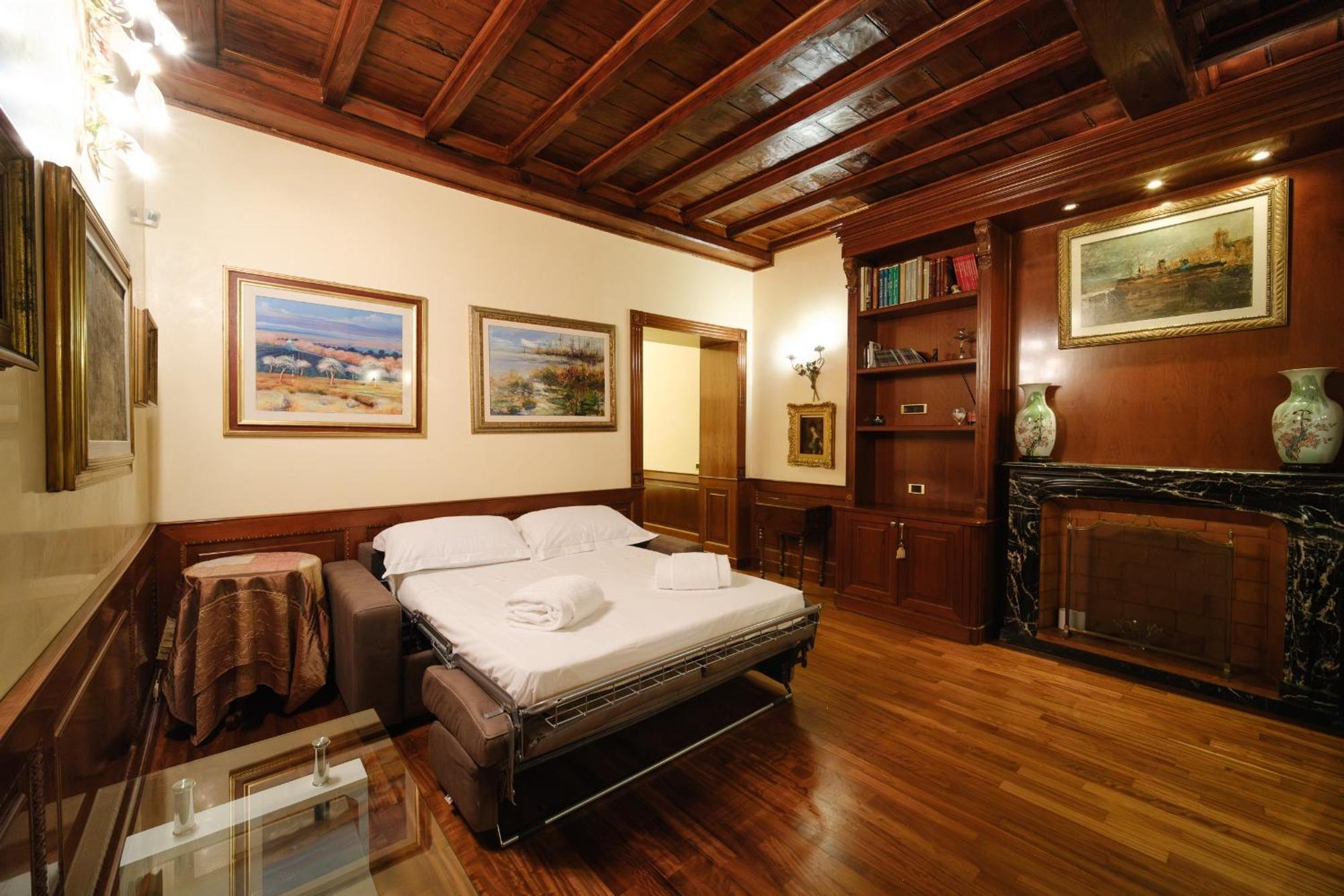 Spanish Steps Retreat Buddyrent Apartment