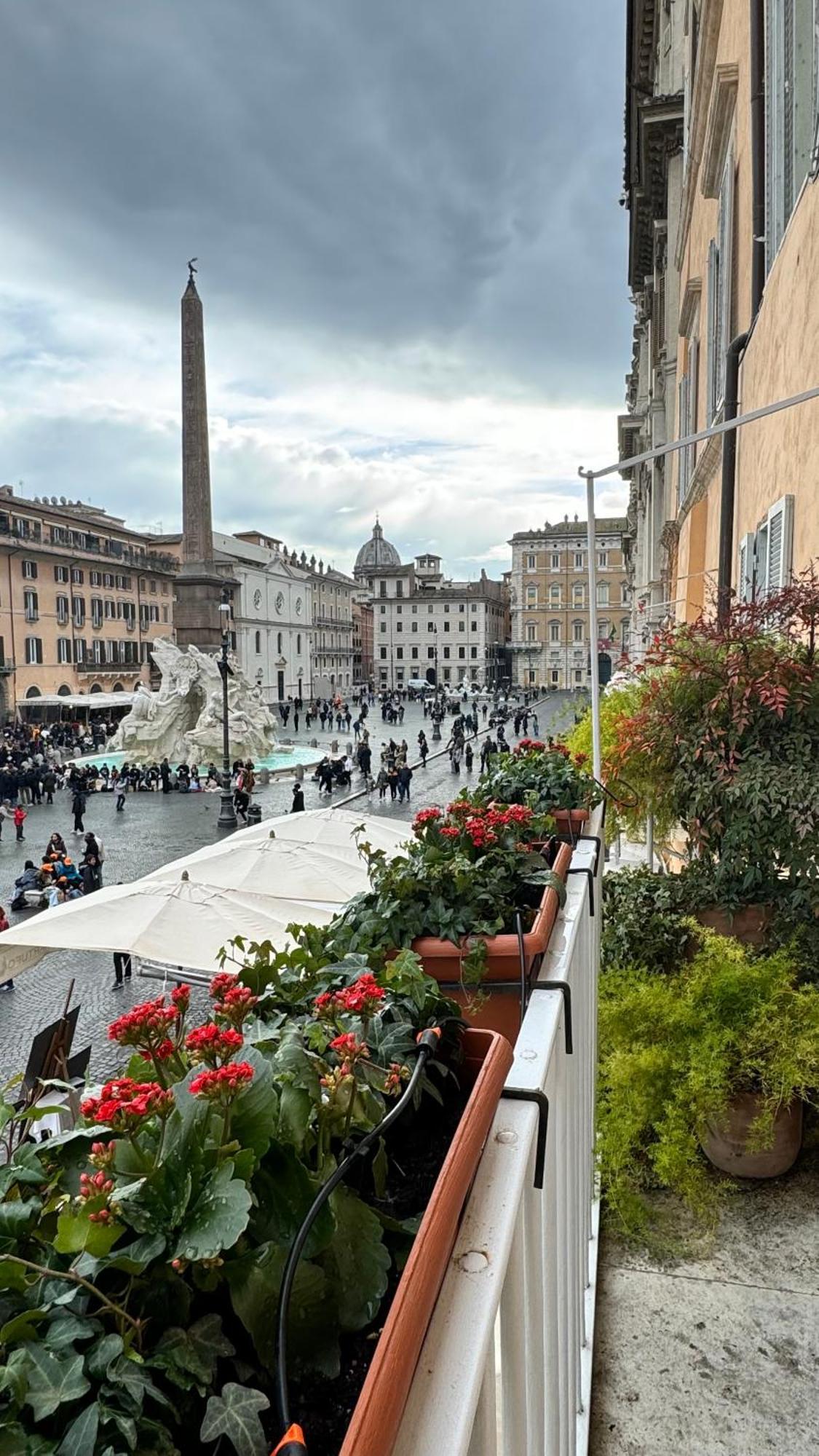 Apartment Piazza Navona Balcony Caden