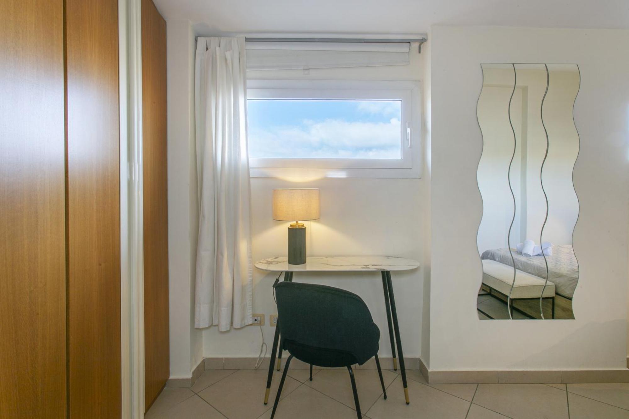 Apartment Terrazza San Pietro Vicino Metro A