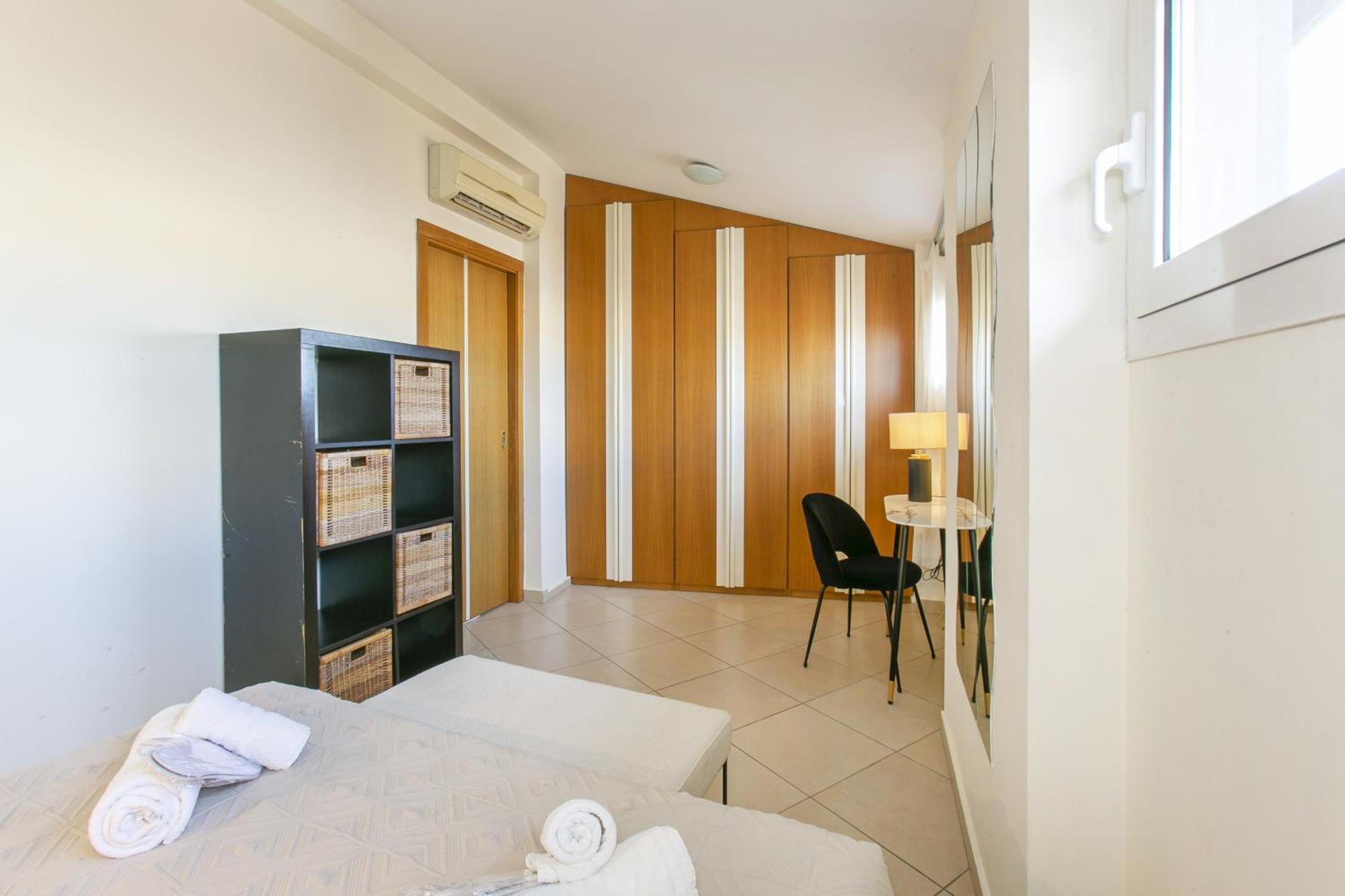 Apartment Terrazza San Pietro Vicino Metro A Rome
