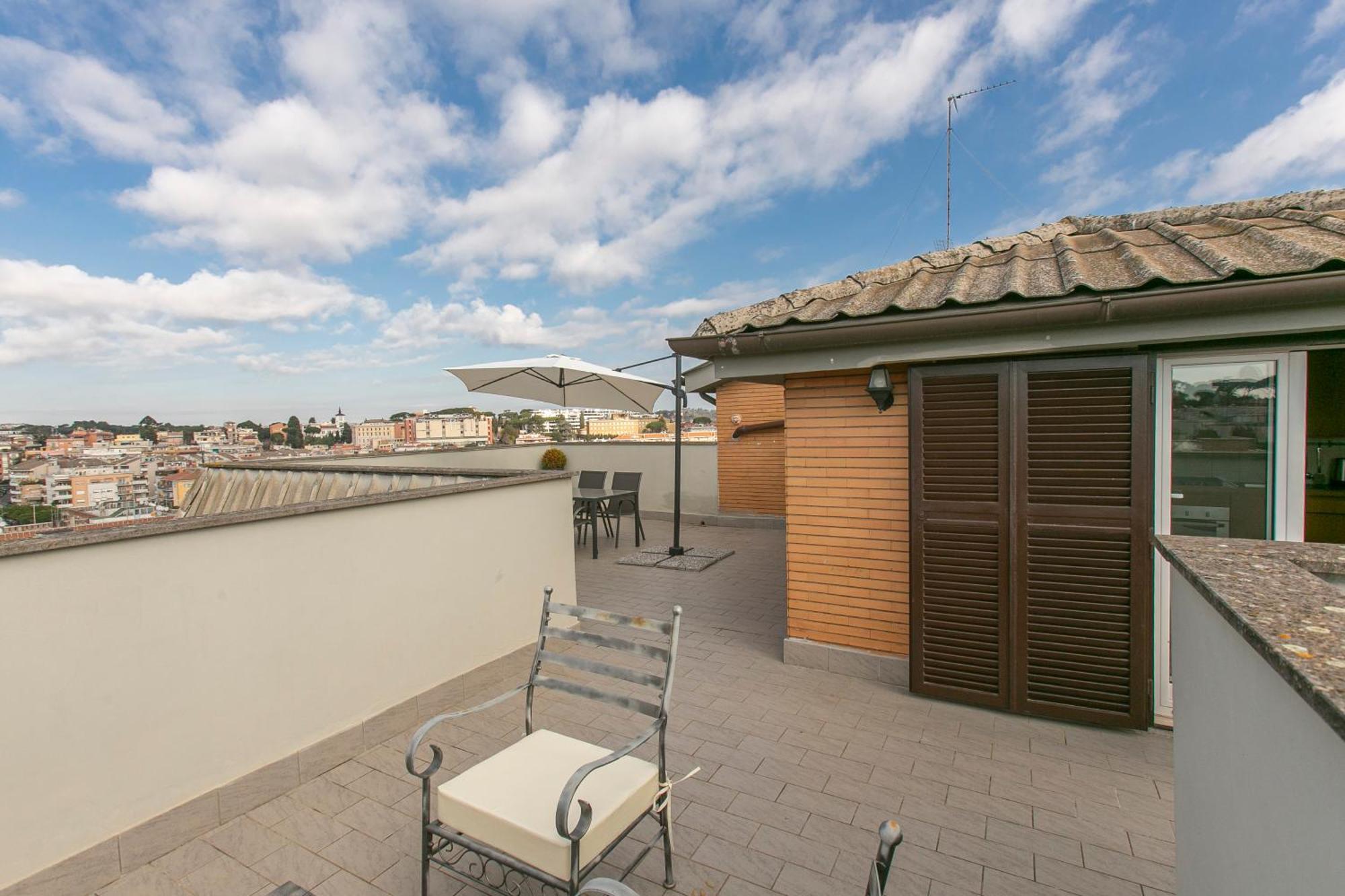 Terrazza San Pietro Vicino Metro A Apartment
