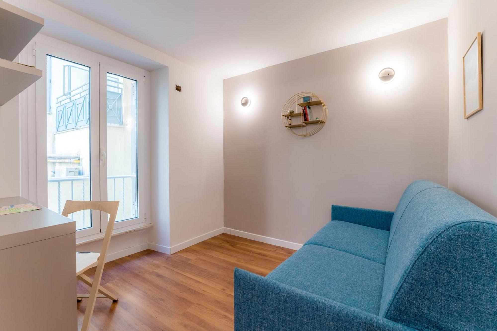 Apartment Villafranca Loft, Modern Nearby The Station