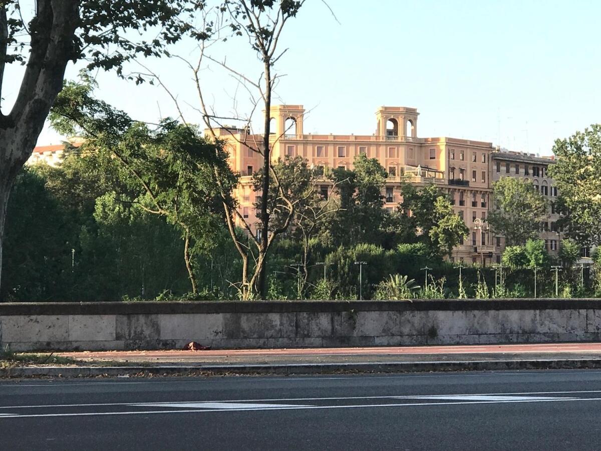 Vittoria@1 Rome