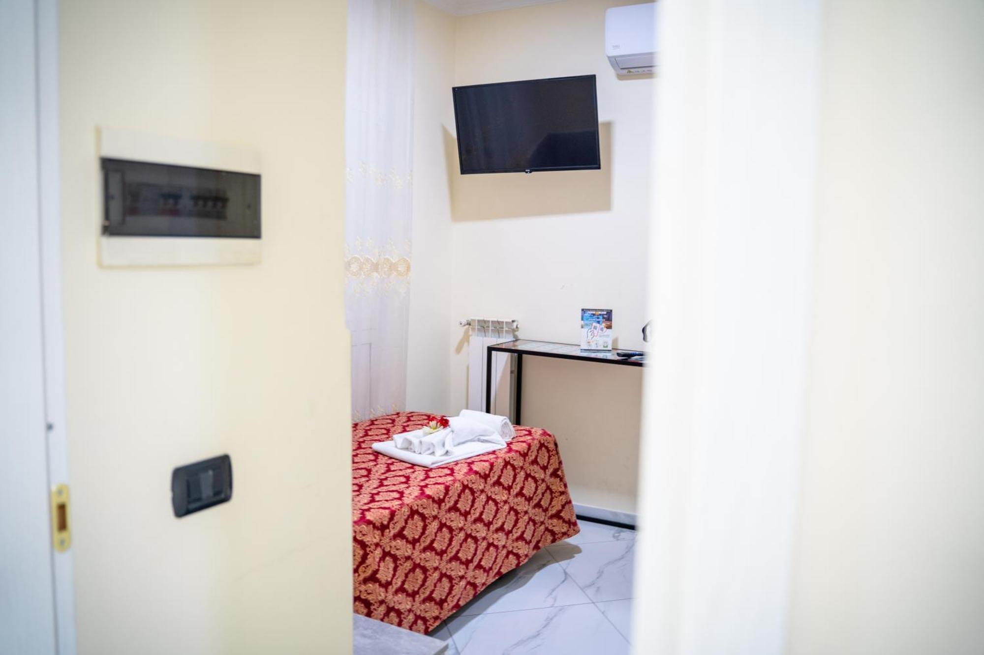 Tiche Guest house *