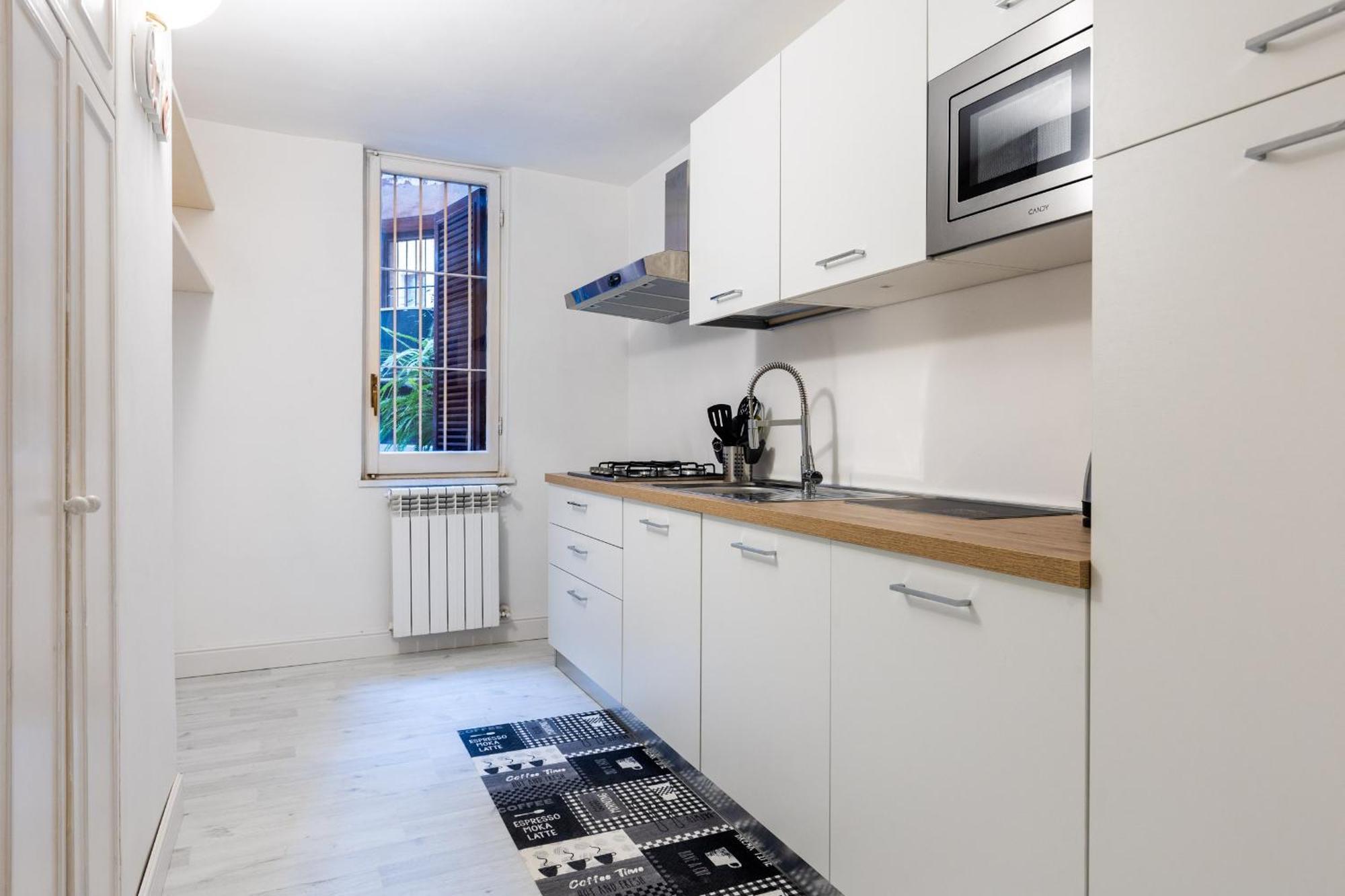 Navona Open Space Apartments 4*