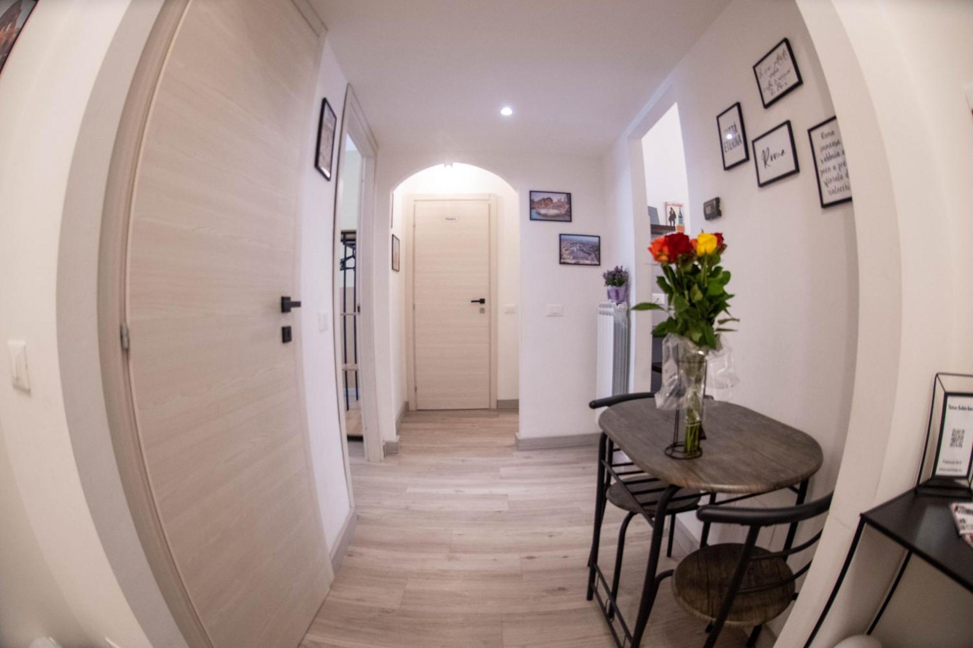 Vatican Fashion Apartment