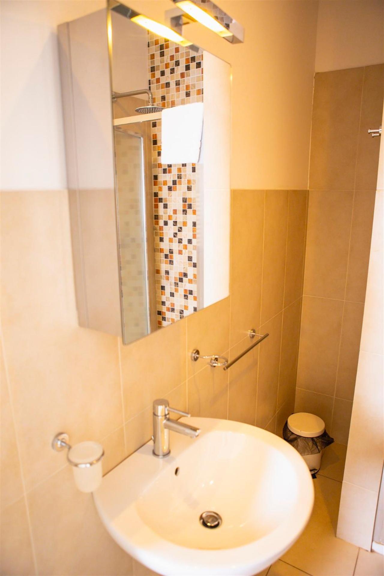 Guest house San Luigi - Residenza Gemelli 3*