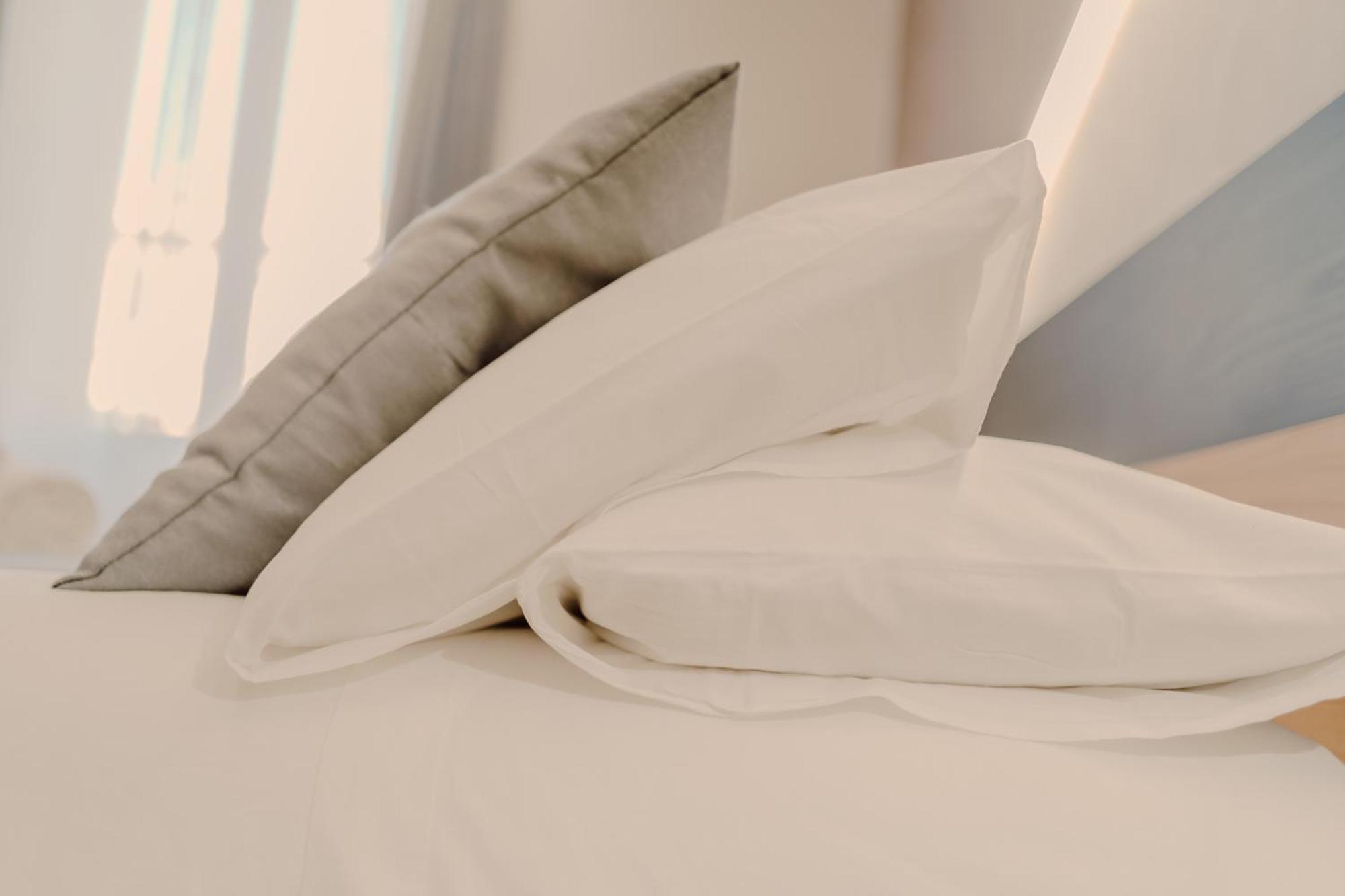 Domus Aeterna - Re Di Guest house *