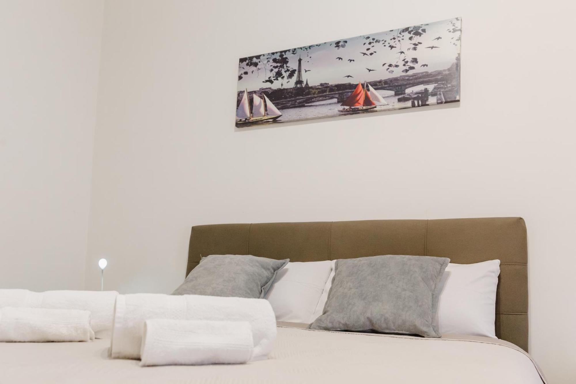 G21 Bed & Breakfast *