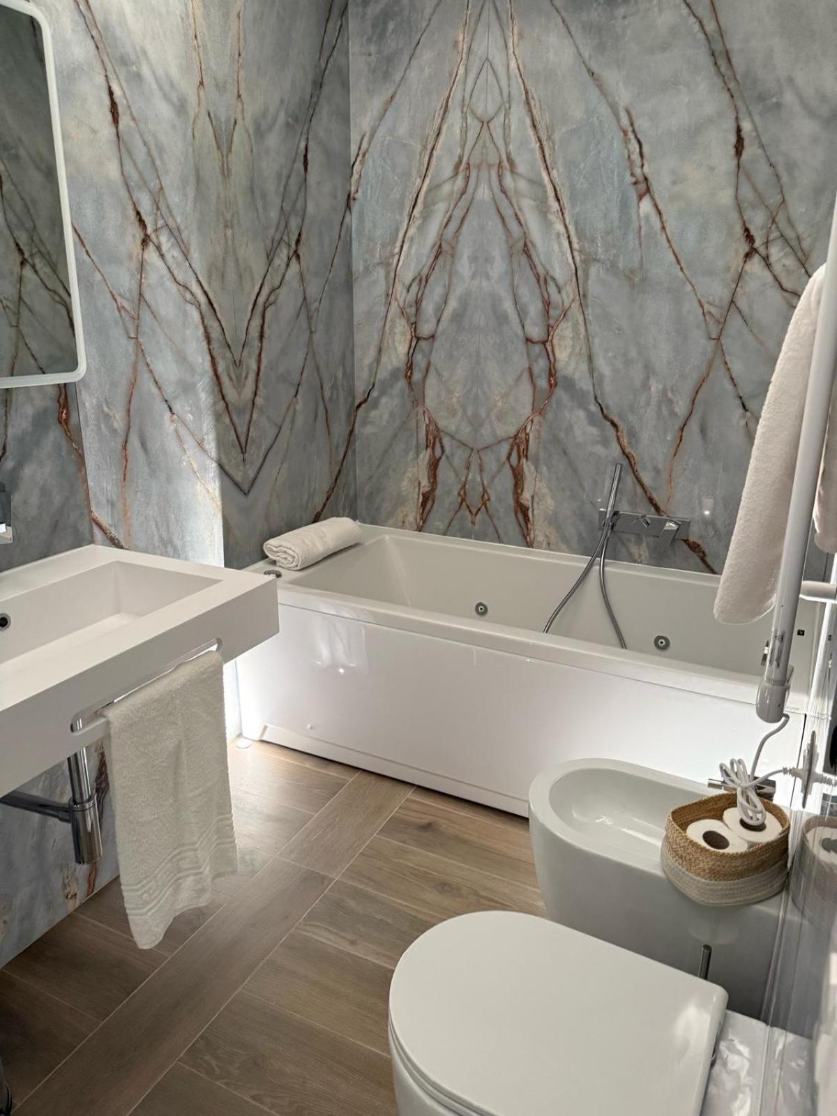 Apartment Private Luxury Fontana Di Trevi *