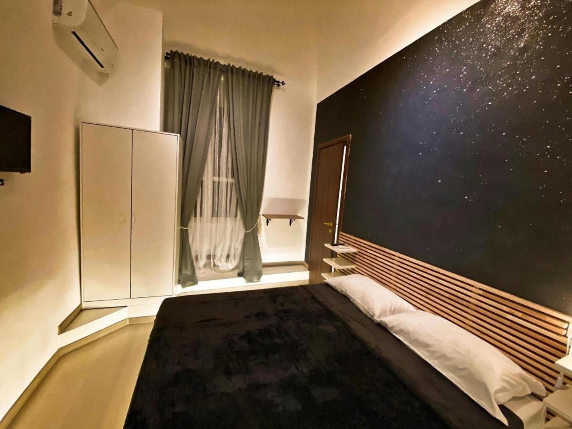 Cialdini 13 Guest house *